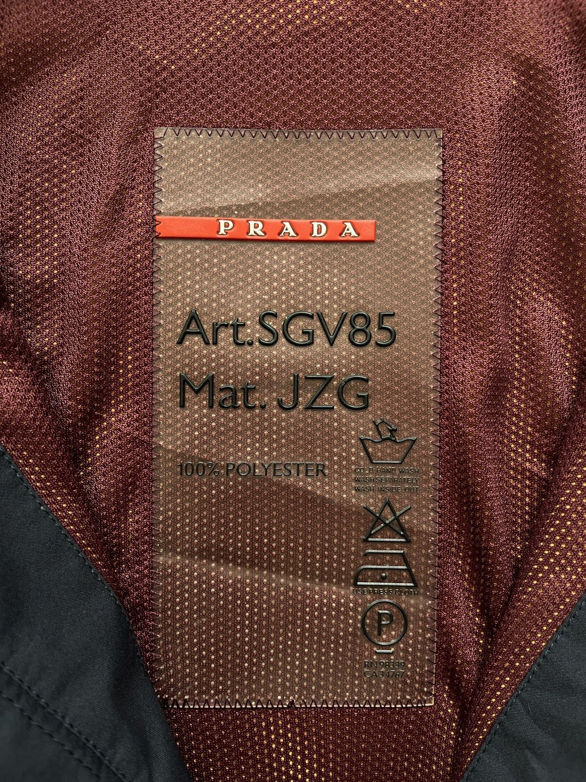 00’s Prada Sport Gore-tex Navy Blue Jacket