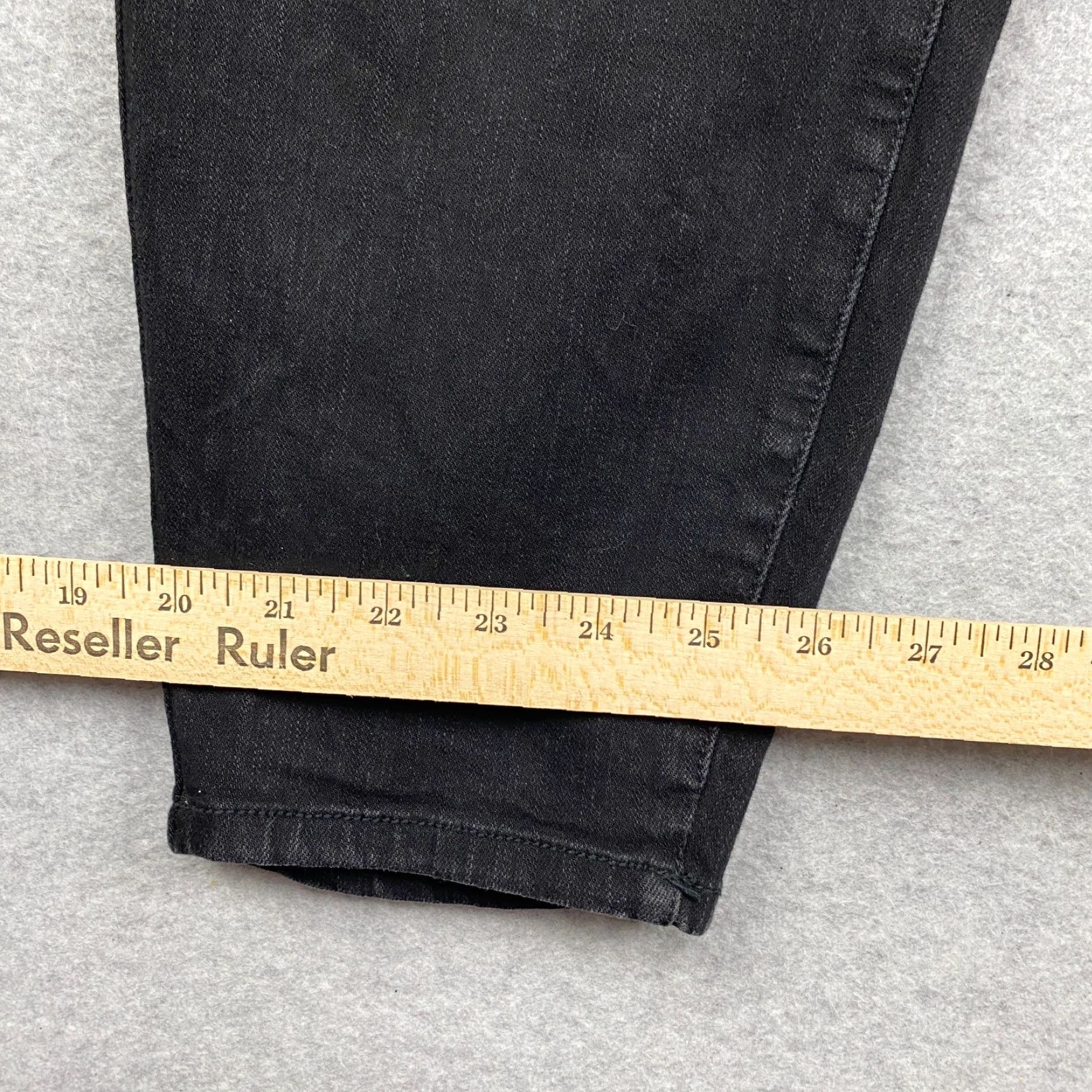 Torrid Torrid Jeans Womens 24 Short Black Bombshell Skinny High-Rise Premium Stretch Size 42" / US 20 - 7 Thumbnail