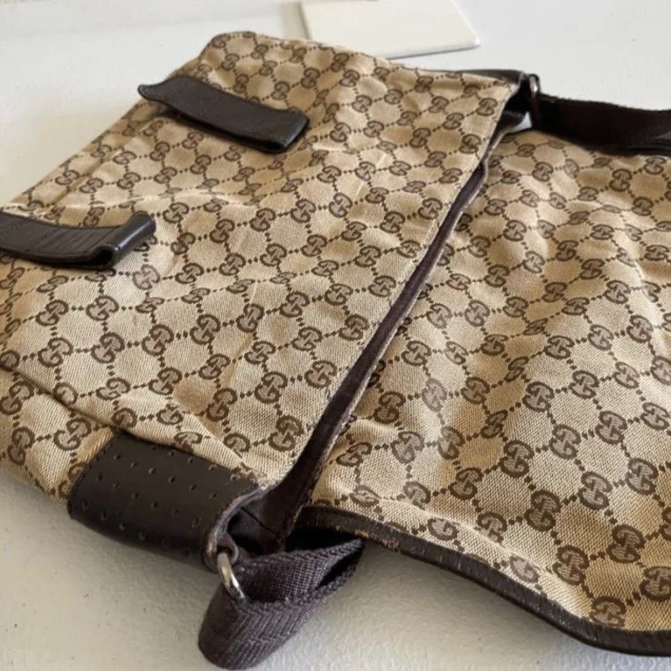 Gucci GUCCI CANVAS/LEATHER MESSENGER BAG. Size ONE SIZE - 5 Thumbnail