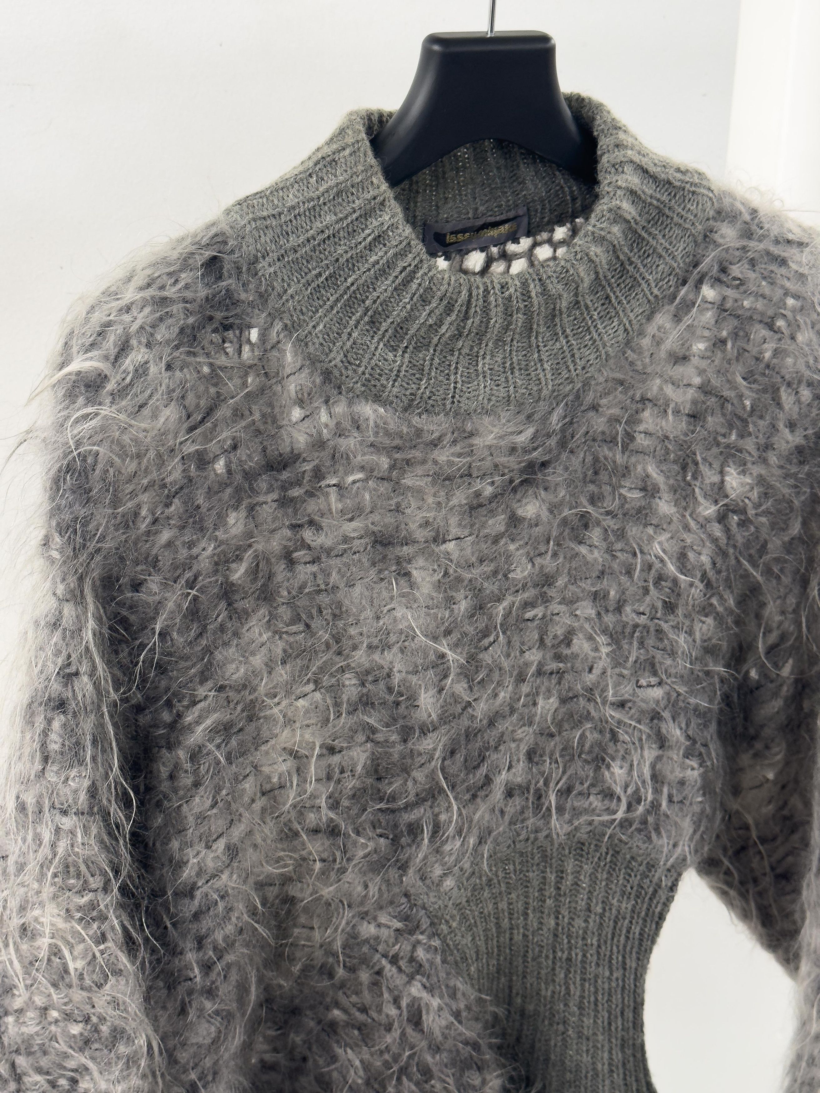 Issey Miyake 80s Issey Miyake Asymmetric Mohair Texture Sweater Size M / US 6-8 / IT 42-44 - 3 Thumbnail