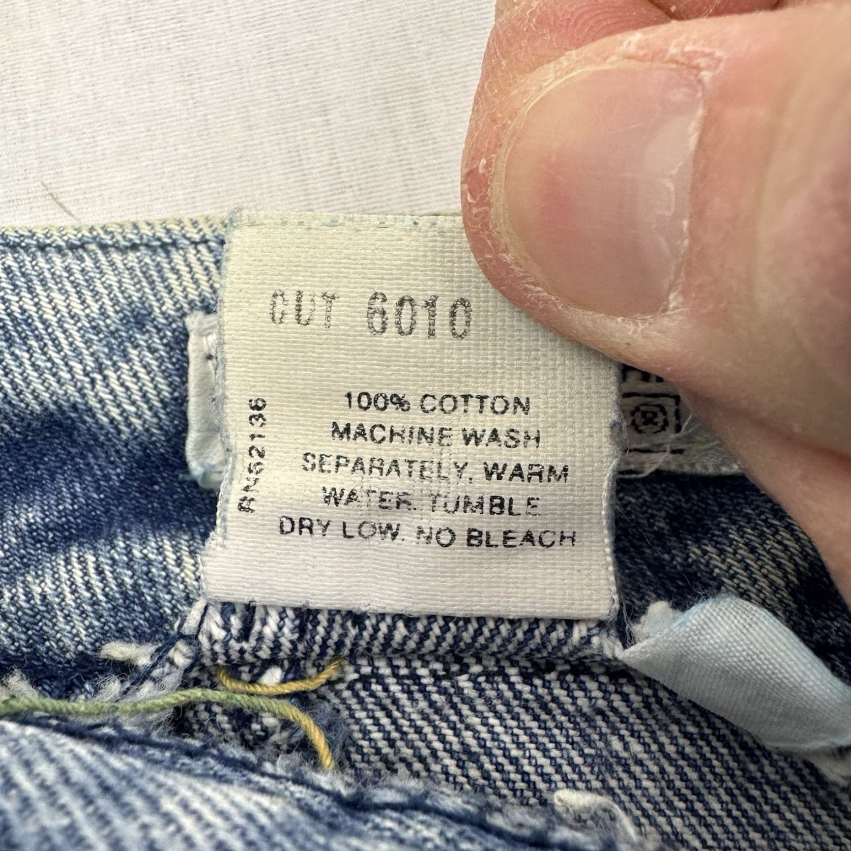 Guess VINTAGE GUESS Skirt Womens 28 Blue Denim Jean Skirt 80s 90s Hipster Made In US Size 28" / US 6 / IT 42 - 5 Thumbnail