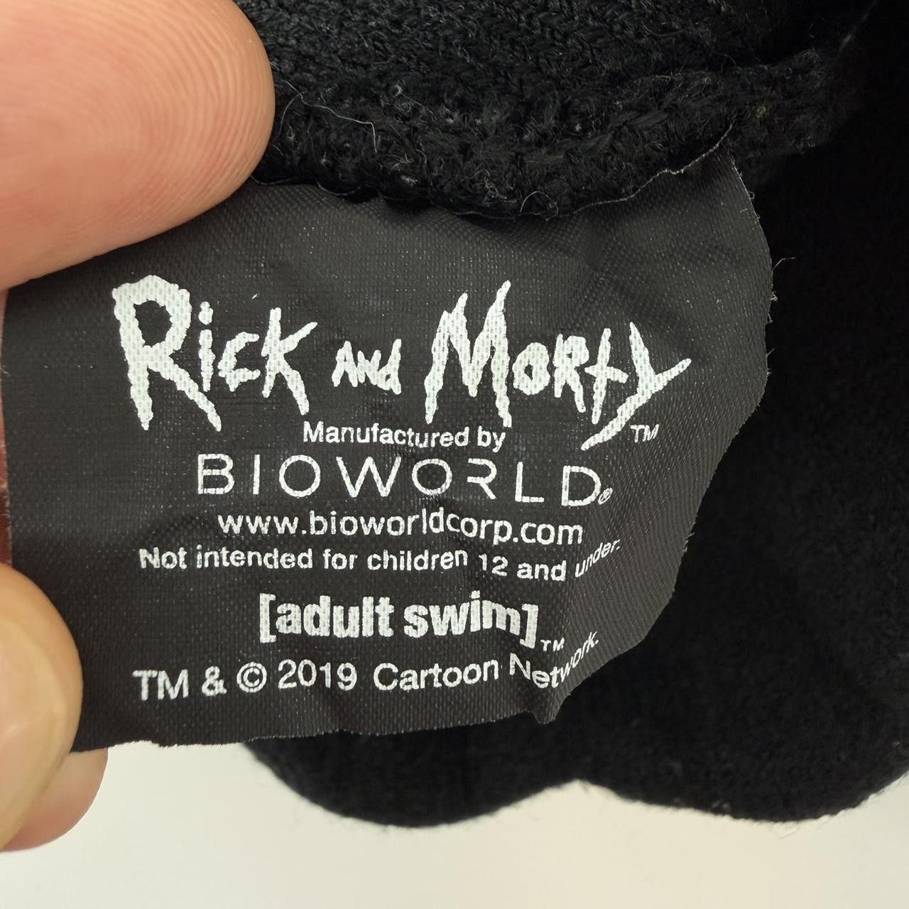 The Unbranded Brand Adult Swim Rick and Morty Magic Jacquard Pom Beanie Hat Size ONE SIZE - 3 Thumbnail