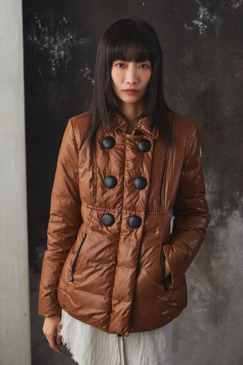 Moncler MONCLER AMANDINE Women's Down Jacket Brown Size M / US 6-8 / IT 42-44 - 3 Thumbnail