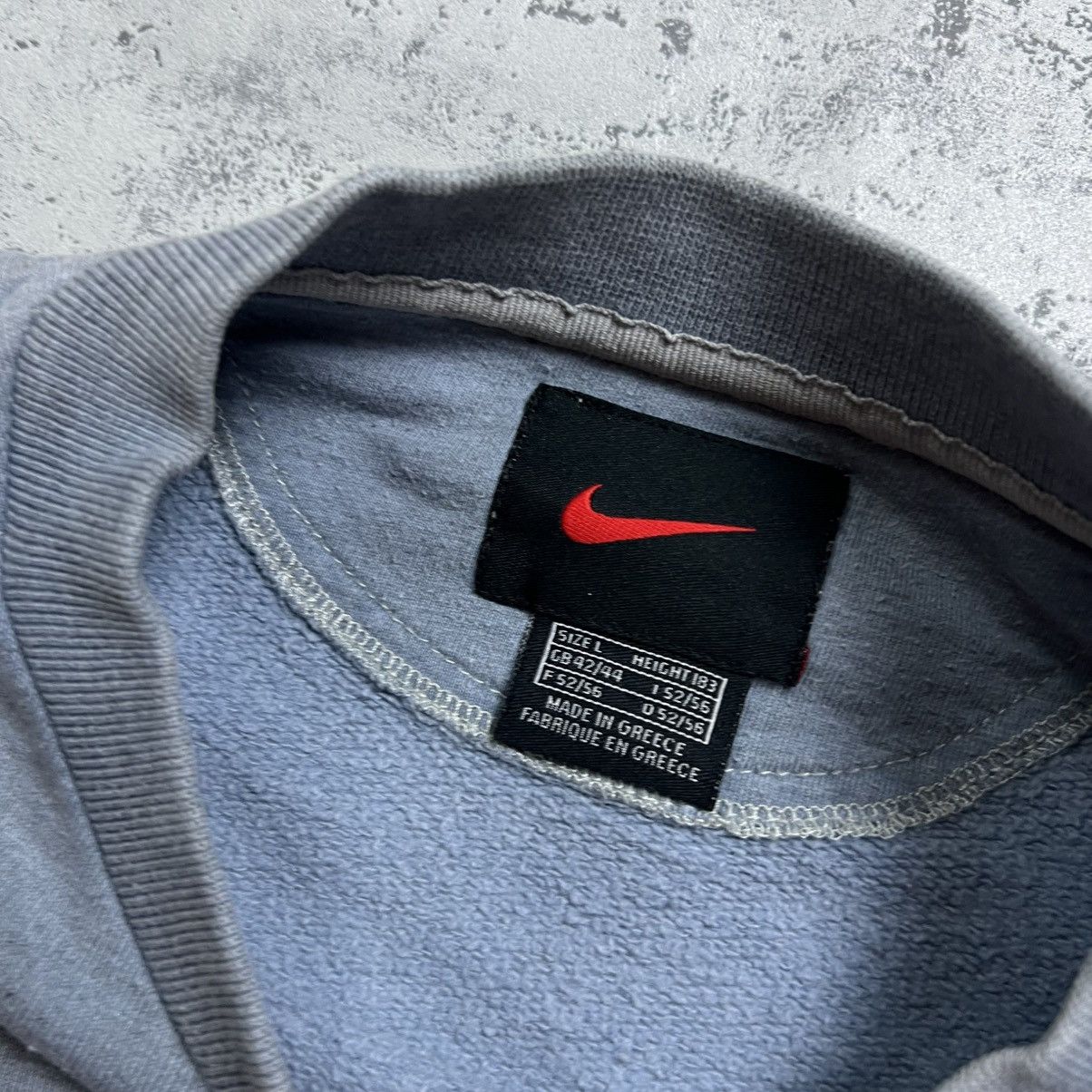 Nike 90s NIKE SWOOSH VINTAGE OVERSIZED BLANK BLEACHED SWEATSHIRT Size US L / EU 52-54 / 3 - 8 Thumbnail