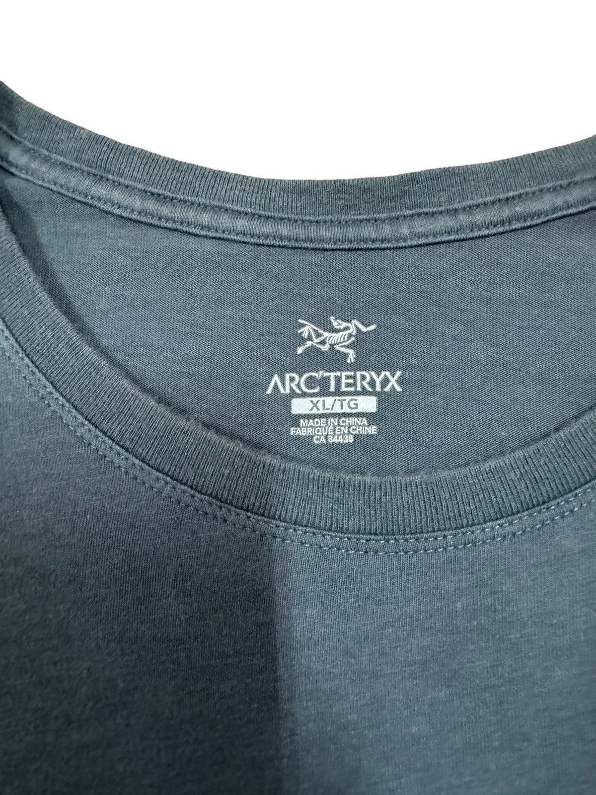 Arc'teryx Arc’teryx Logo Longsleeve T shirt Size US XL / EU 56 / 4 - 9 Thumbnail