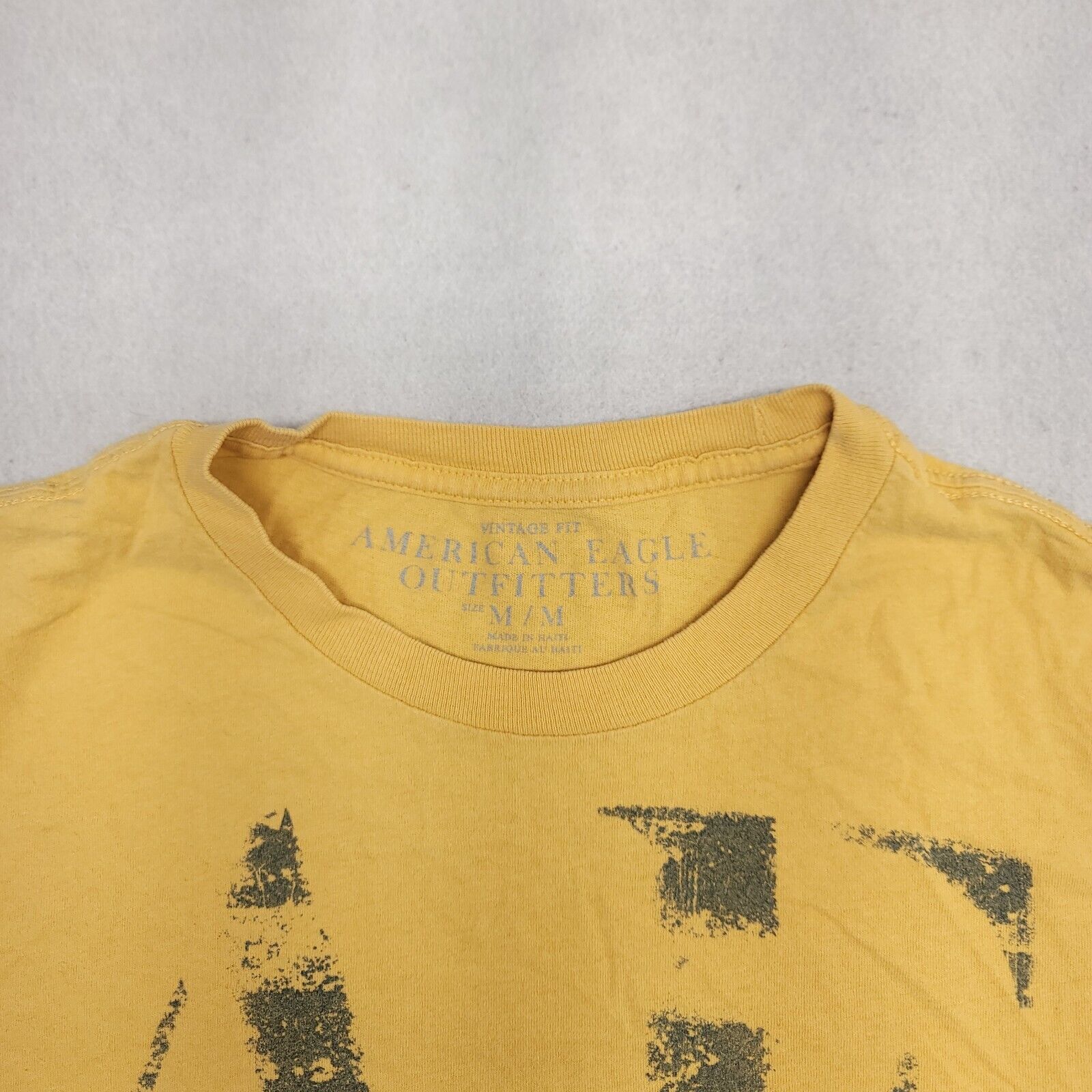 American Eagle Outfitters American Eagle Casual Graphic Shirt Mens Size Medium Yellow Size US M / EU 48-50 / 2 - 1 Thumbnail
