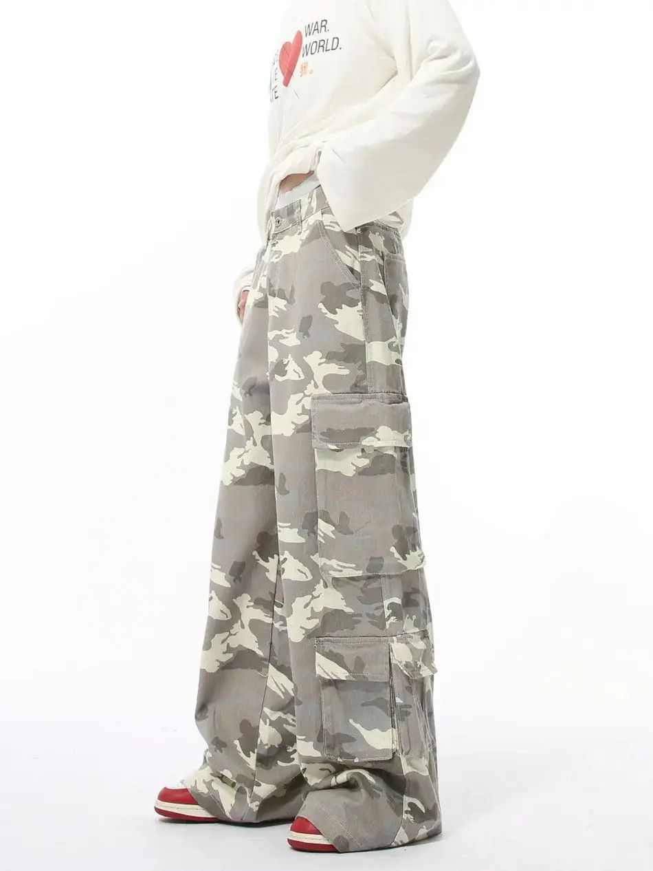 Japanese Brand Retro loose wide leg camouflage jeans Size US 32 / EU 48 - 3 Thumbnail