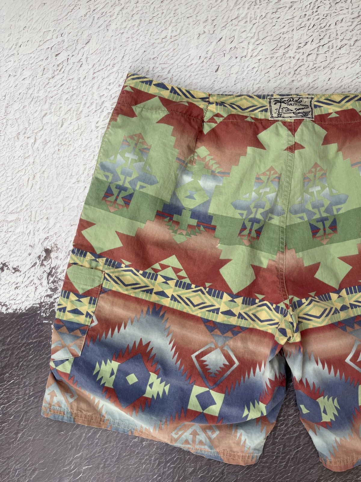 Polo Ralph Lauren Polo Ralph Lauren Aztec pattern shorts multicoloured Size US 38 / EU 54 - 10 Thumbnail