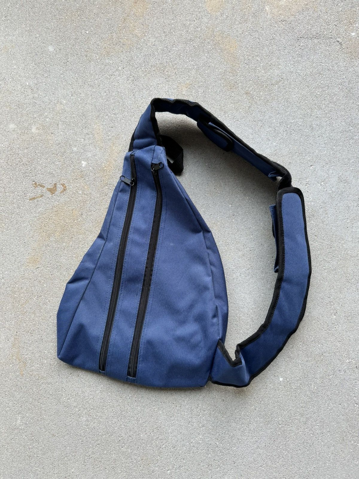 Vintage GAP Y2K Sling Shoulder Bag – Blue Archive Techwear