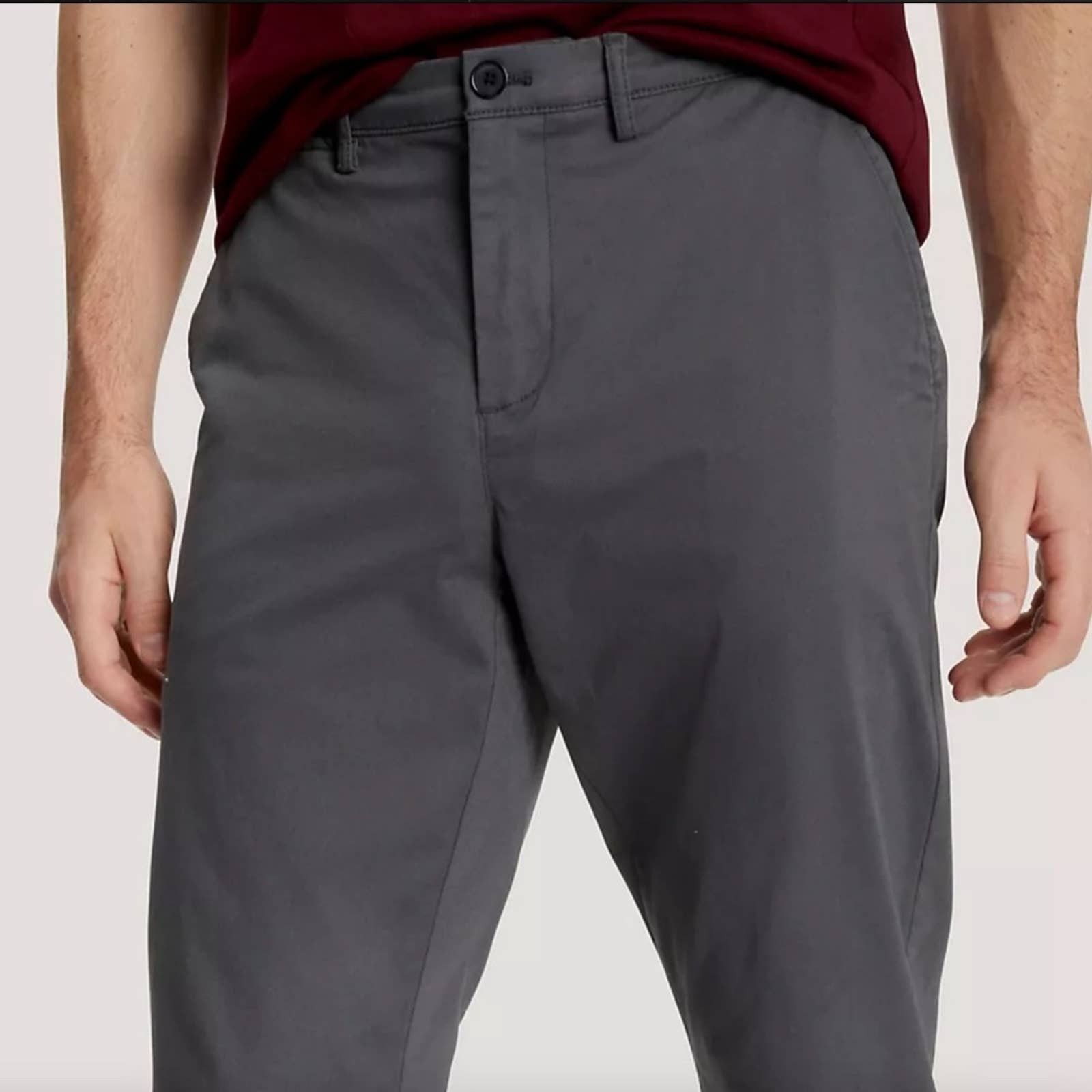 Tommy Hilfiger Tommy Hilfiger Men's Regular Fit Chinos 32x32 | Grailed