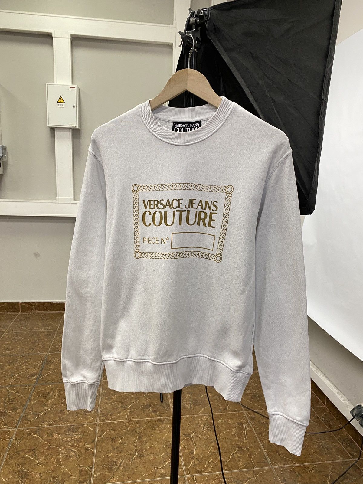 Versace 🇮🇹 Versace Jeans Couture Rare Sweatshirt Retro Hype Y2K Size US S / EU 44-46 / 1 - 1 Thumbnail