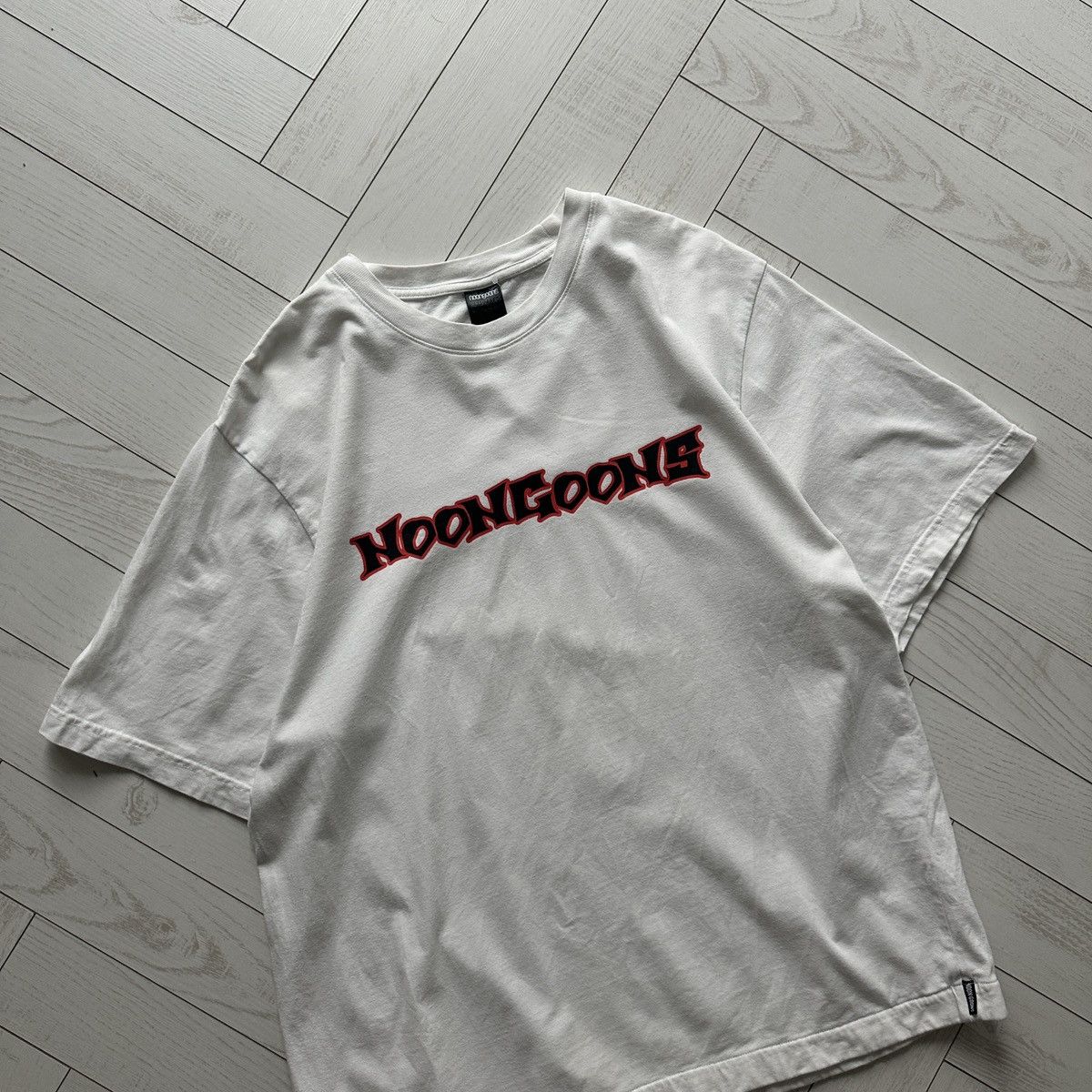 Noon Goons Vintage 00s Noon Goons Logo oversize white tee sk8 y2k skate Size US L / EU 52-54 / 3 - 4 Thumbnail
