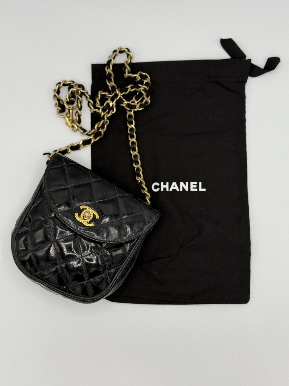 Chanel × Vintage Vintage Chanel Waist Bag Size ONE SIZE - 1 Thumbnail