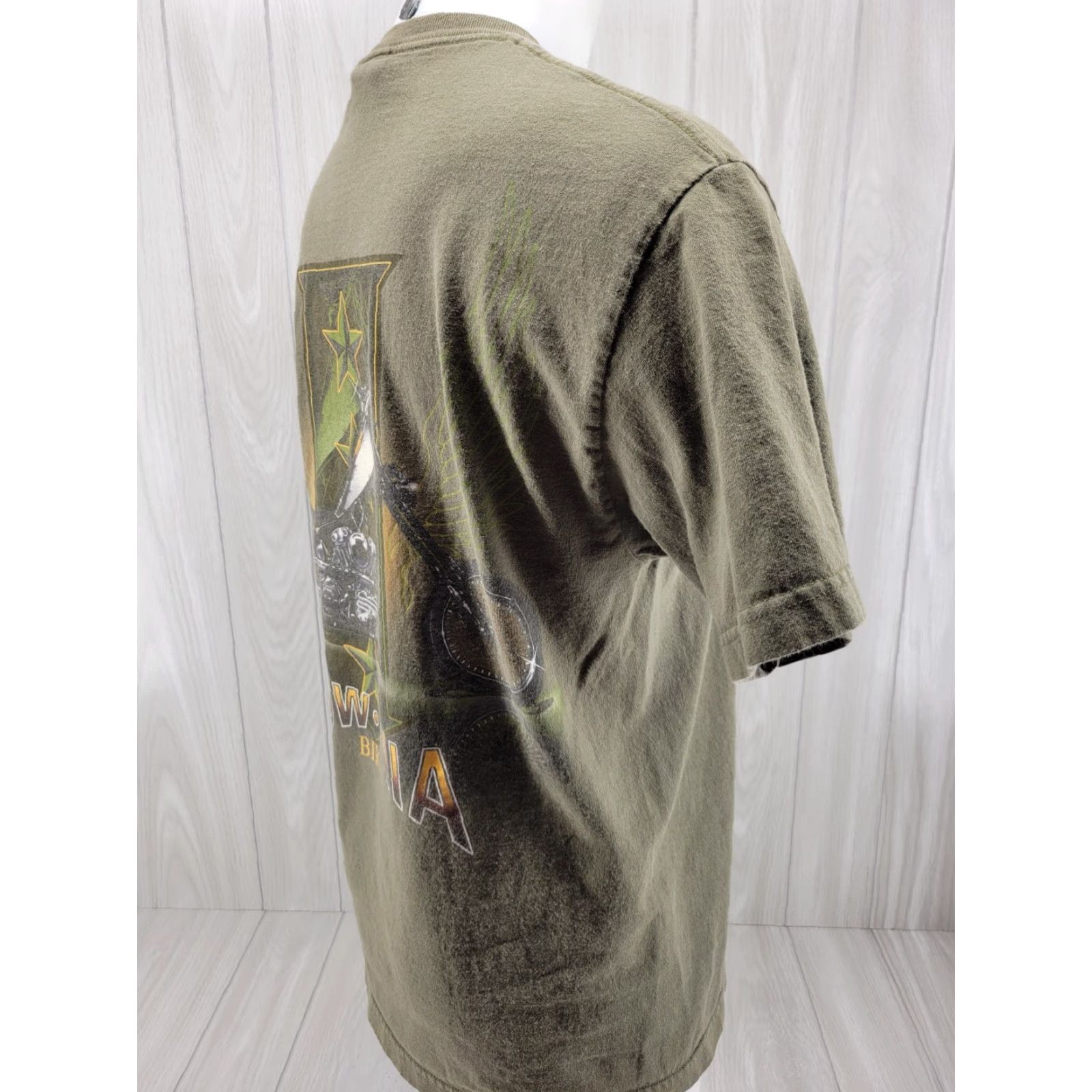 Vintage VINTAGE Distressed American Chopper POW MIA Bike T Shirt Green Sz Large Mens Shirt Size US L / EU 52-54 / 3 - 7 Thumbnail