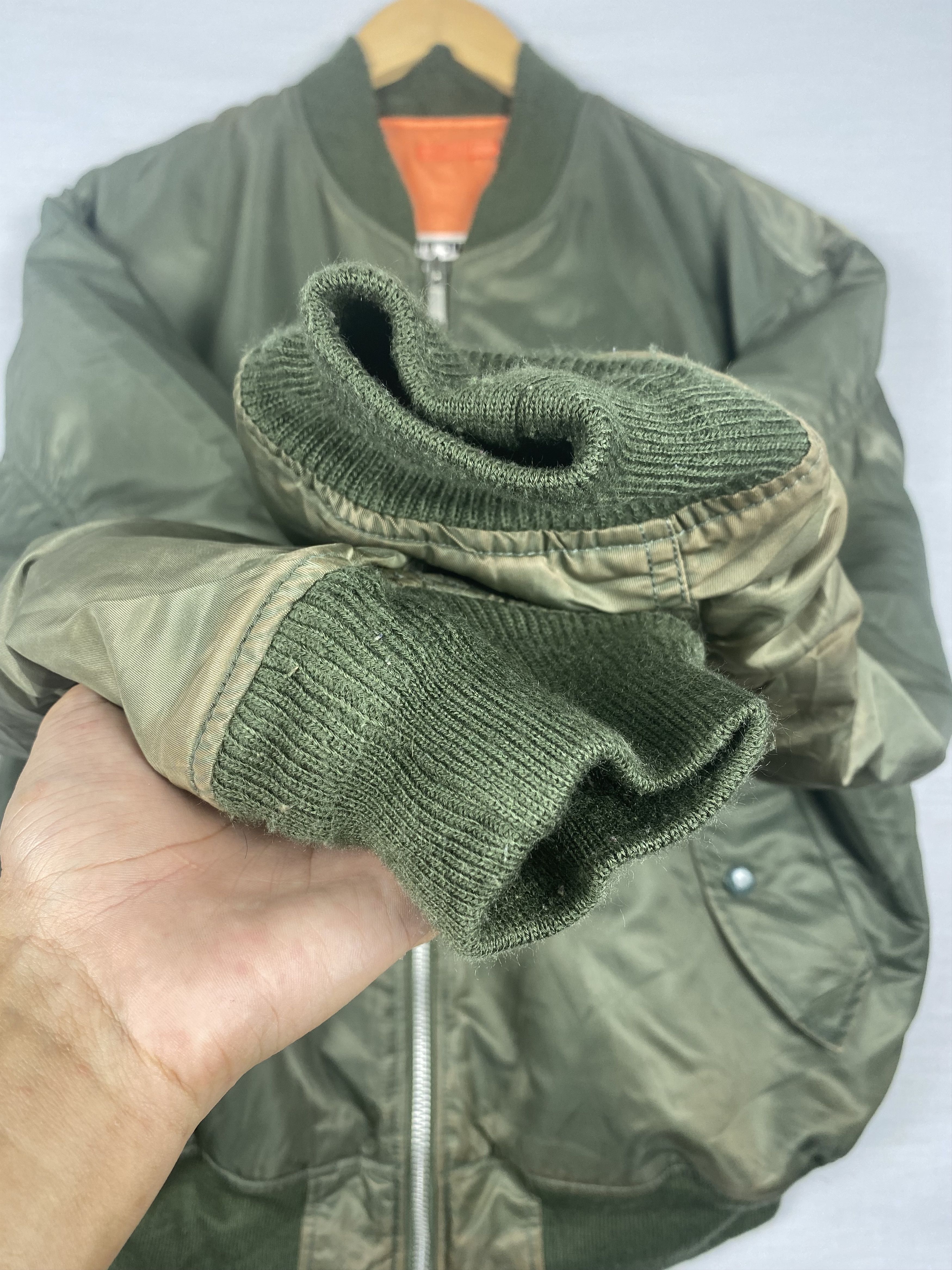 Japanese Brand Vintage Japanese Brand Zip Up Bomber Jacket Size US L / EU 52-54 / 3 - 5 Thumbnail