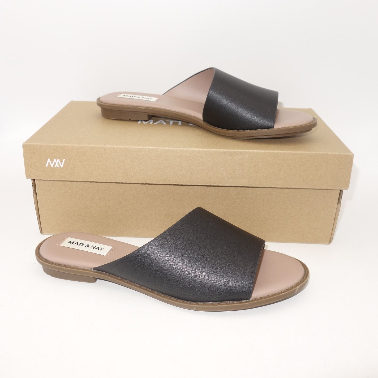 Other NEW Matt & Nat LUNNA Vegan Slides Shoes Black Women's 6 Size US 6 / IT 36 - 1 Thumbnail