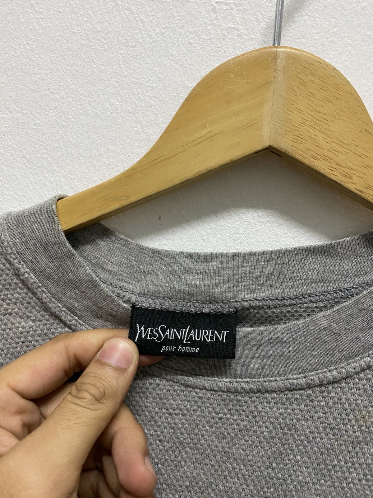 Yves Saint Laurent Yves Saint Laurent Tshirt Size US S / EU 44-46 / 1 - 4 Thumbnail