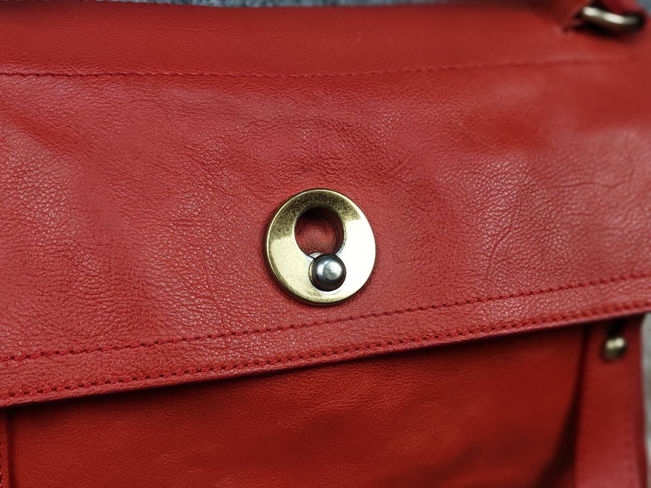 Yves Saint Laurent Yves Saint Laurent YSL Muse Two Hand Bag Red Leather Satchel Size ONE SIZE - 7 Thumbnail