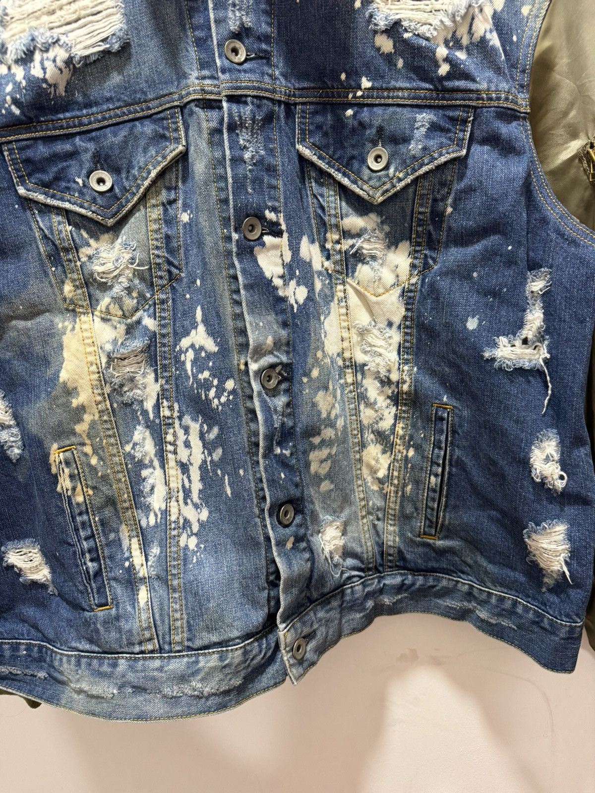 If Six Was Nine × Le Grande Bleu (L.G.B.) × Vintage LAGENDA MADE UNDERGOURD BLEACH OUT DISTRESSED CRAZY JACKET Size US L / EU 52-54 / 3 - 10 Thumbnail