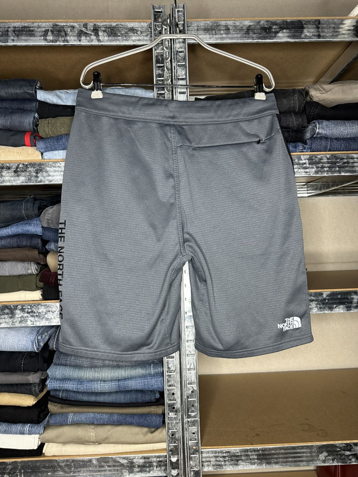 The North Face The North Face Training Shorts Size US 32 / EU 48 - 3 Thumbnail