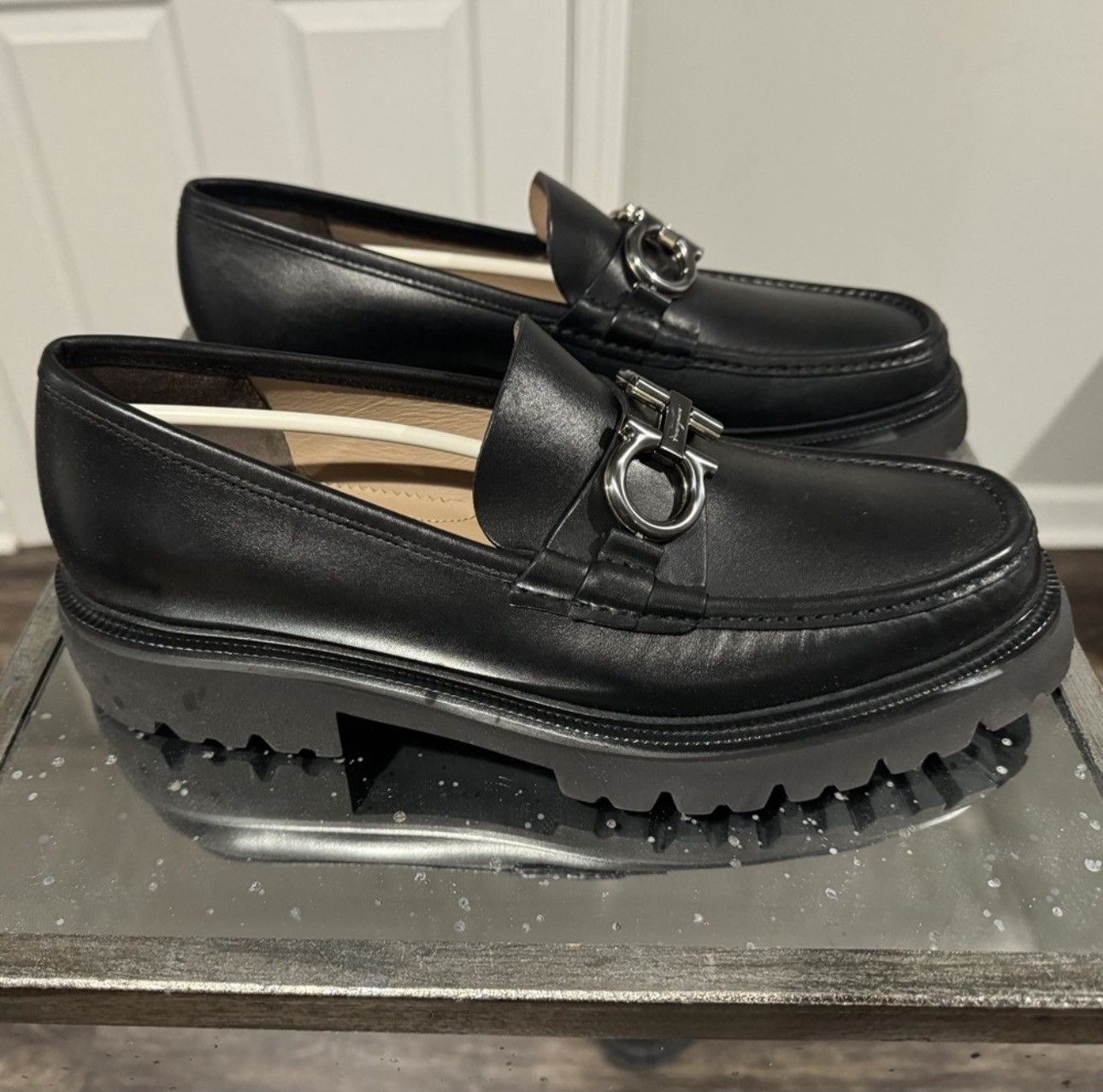 Salvatore Ferragamo Salvatore Ferragamo Bleecker Moc Toe Loafers Size US 10.5 / EU 43-44 - 1 Thumbnail
