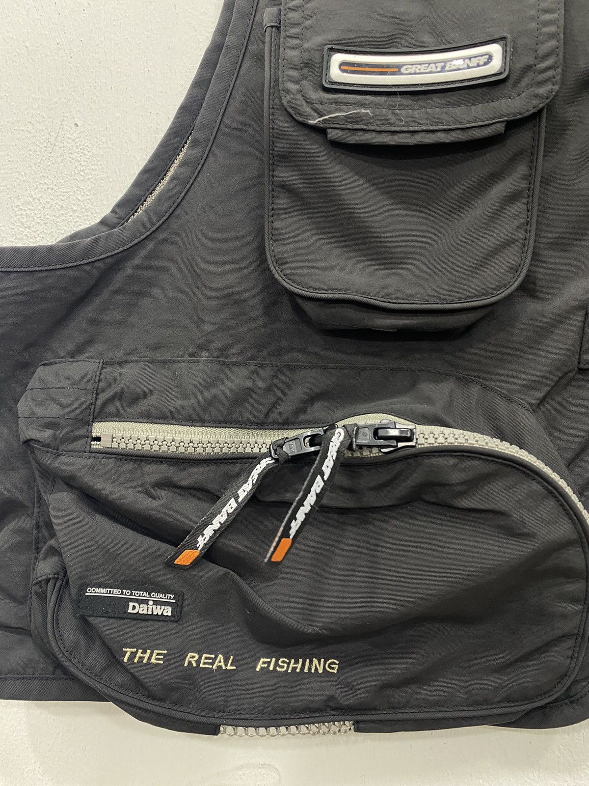 DAIWA 💥DAIWA Great Banff cargo pocket the real fishing Vest shirt Size US L / EU 52-54 / 3 - 3 Thumbnail