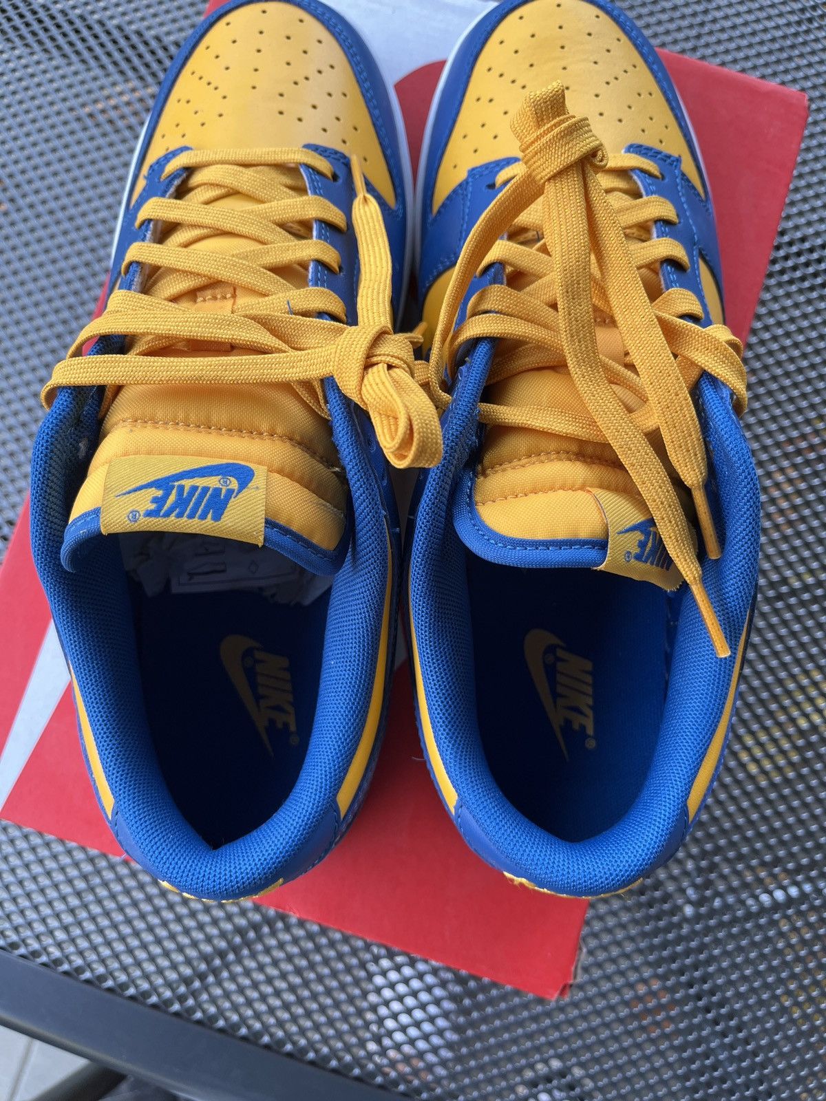 Nike Nike dunk low ucla Size US 10 / EU 43 - 7 Thumbnail