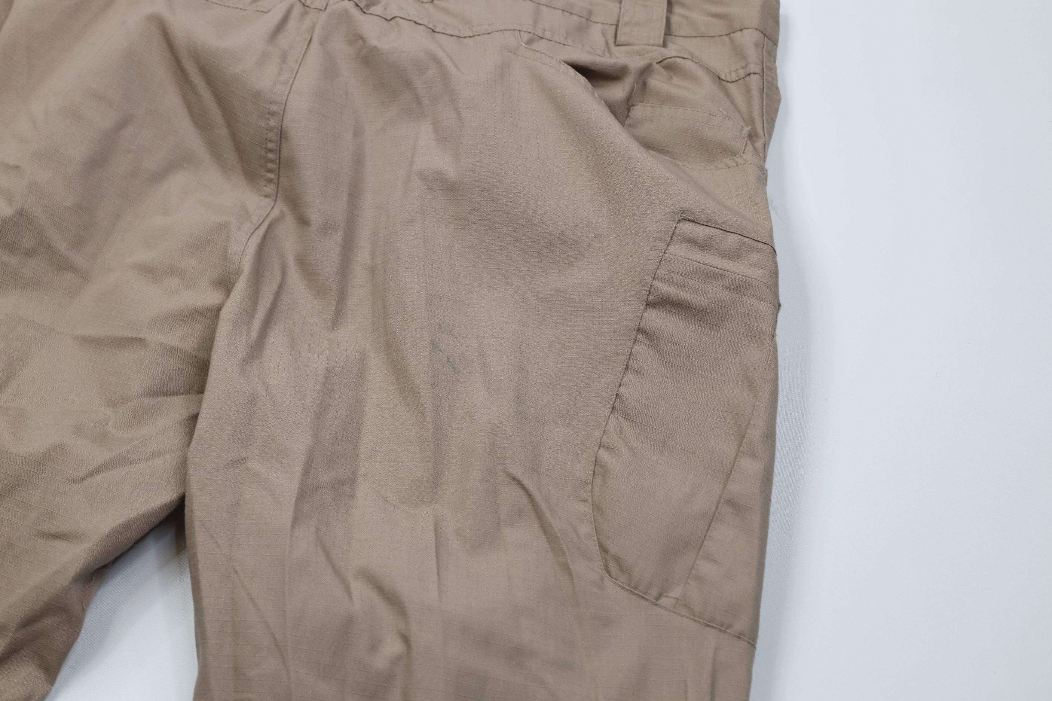 Vintage Vintage Y2K Streetwear Knee Tactical Uniform Cargo Pants Size US 44 / EU 60 - 12 Thumbnail