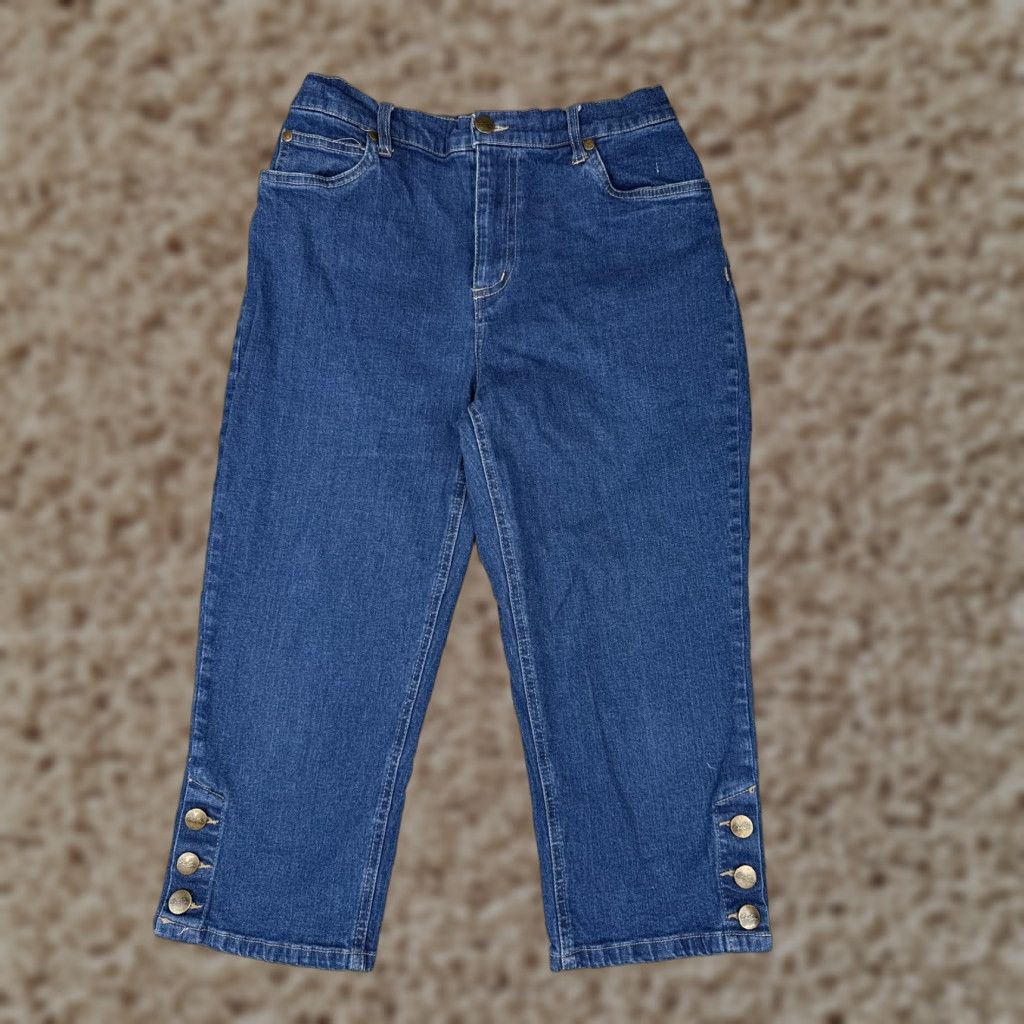 Bend Over Jeans Womens 8P Blue Denim Capri Crop Pants Button Hem Stretch Capris 5-Pocket Design Womens