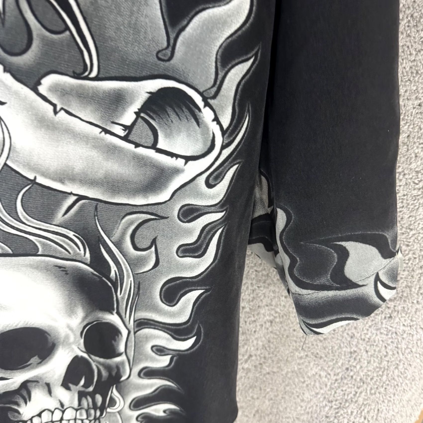 Vintage Dragonfly Roadhouse Shirt Mens 2XL Black Graphic Print Biker Skull Flames Short Sleeve Button-Up Camp Shirt Size US XXL / EU 58 / 5 - 4 Thumbnail