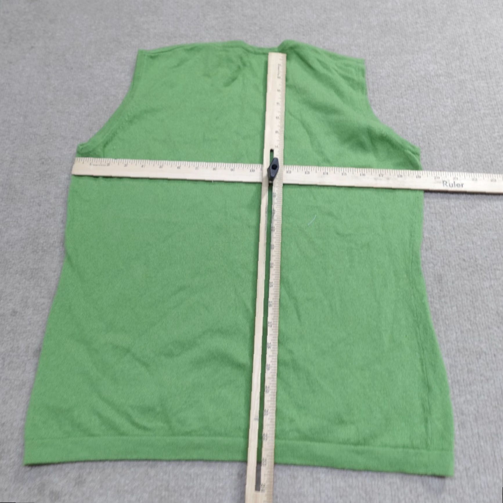 Vintage Woolovers Womens Vest XL Green 100% Wool Pullover Knit Vest Winter Casual Round Neck Sleeveless Regular Fit Size XL / US 12-14 / IT 48-50 - 4 Thumbnail