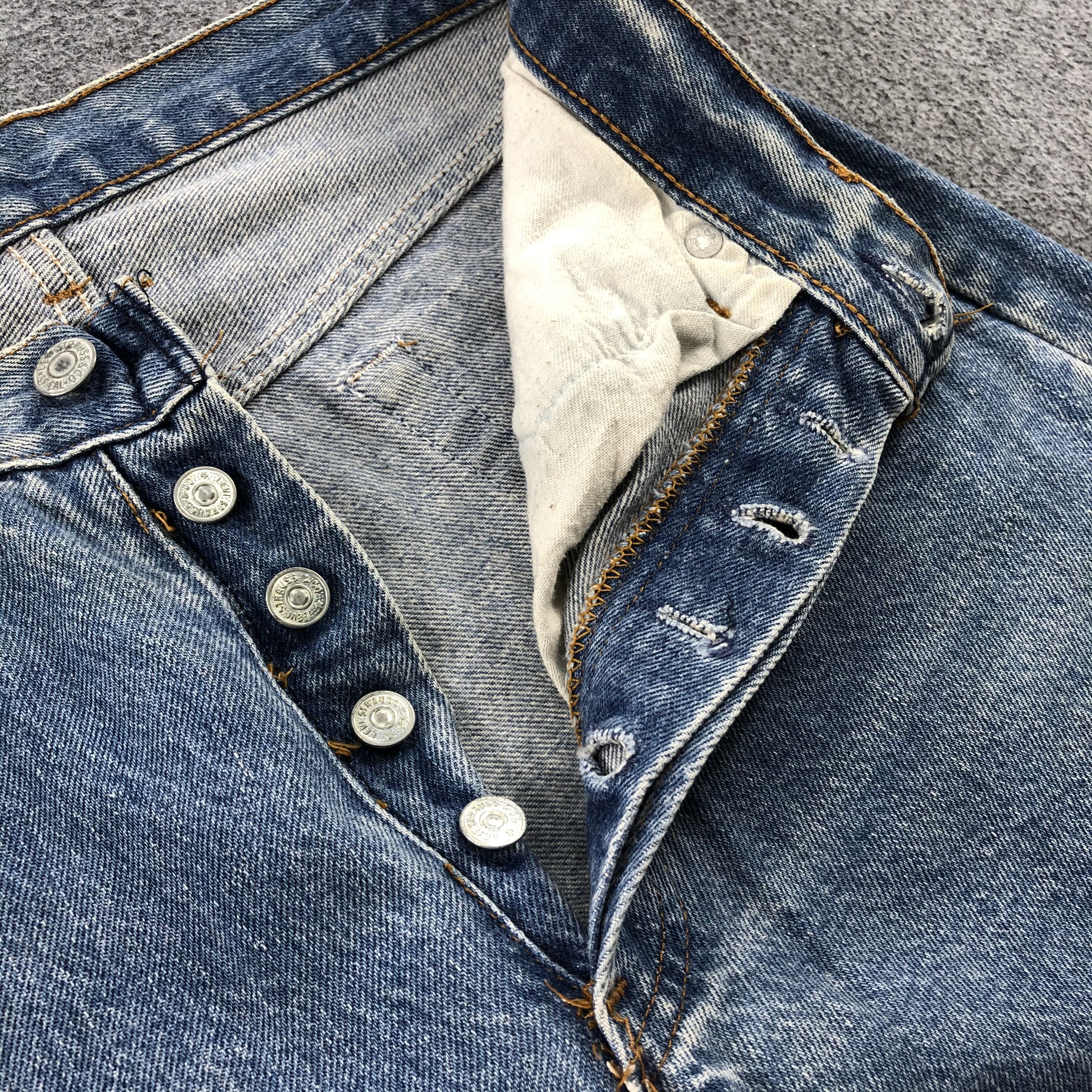 Levi's 80s Vintage Blue Wash Levis 501 Jeans-JM2081 Size US 29 - 7 Thumbnail