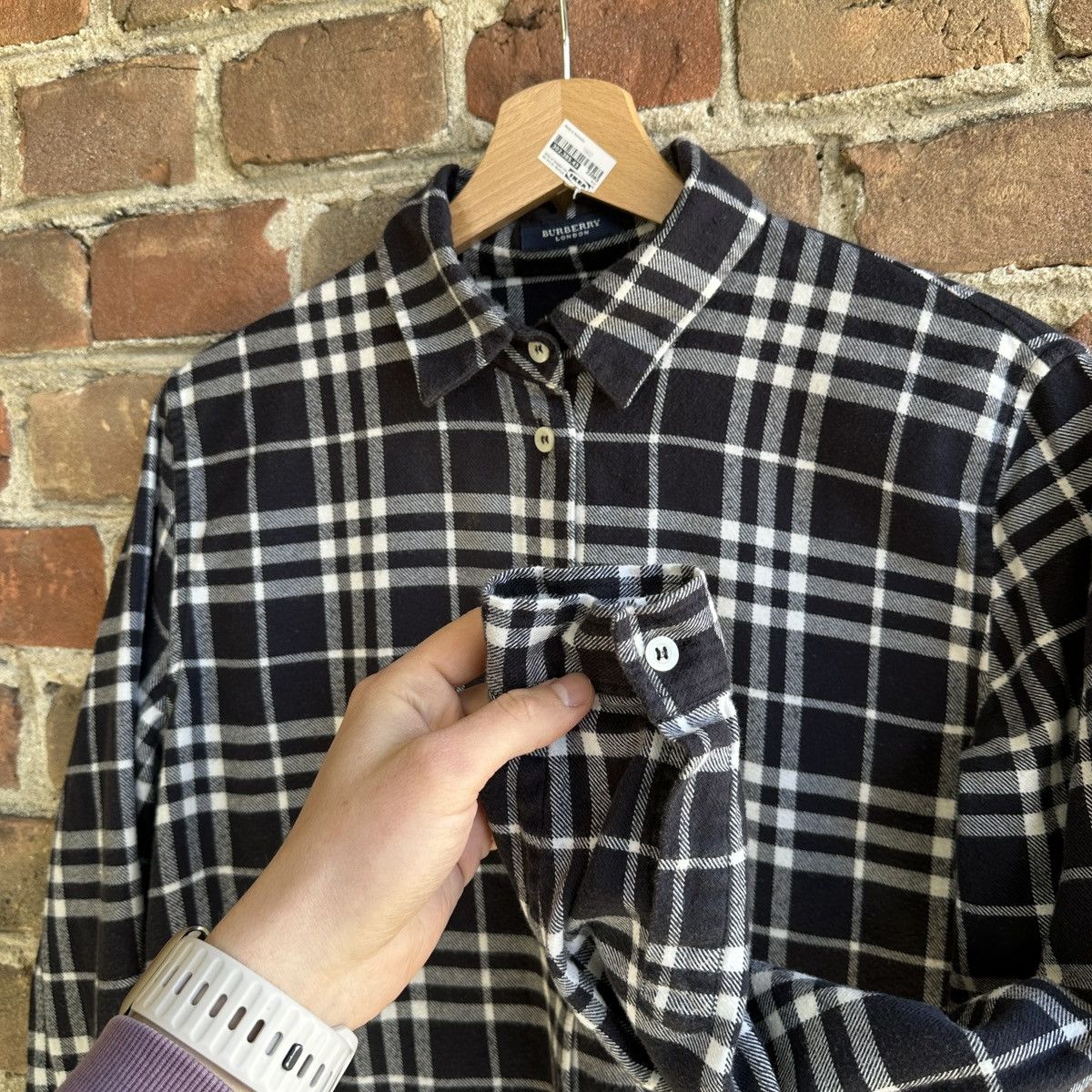 Burberry Vintage Burberry London Flannel Nova Check Shirt Button Up M Size M / US 6-8 / IT 42-44 - 5 Thumbnail