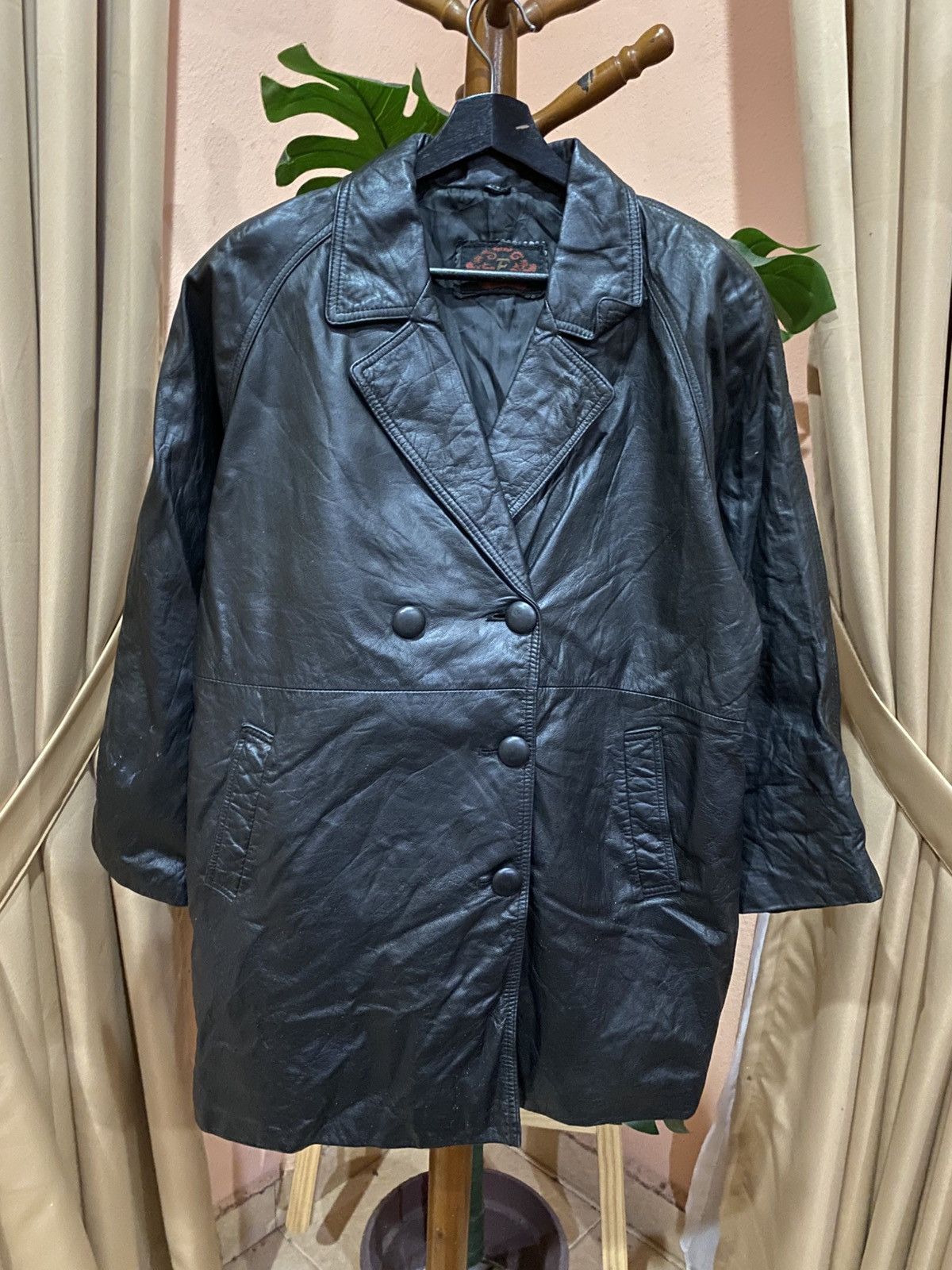 Vintage Elite Black Leather Double-Breasted Coat