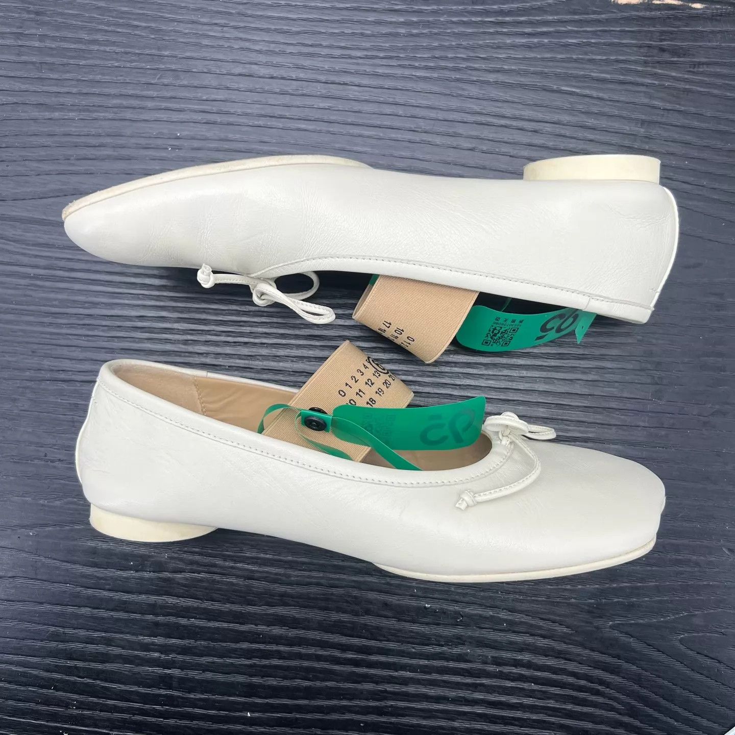 Gucci Margiela Lambskin Butterfly Laces Beige Near new Size US 7.5 / IT 37.5 - 2 Thumbnail