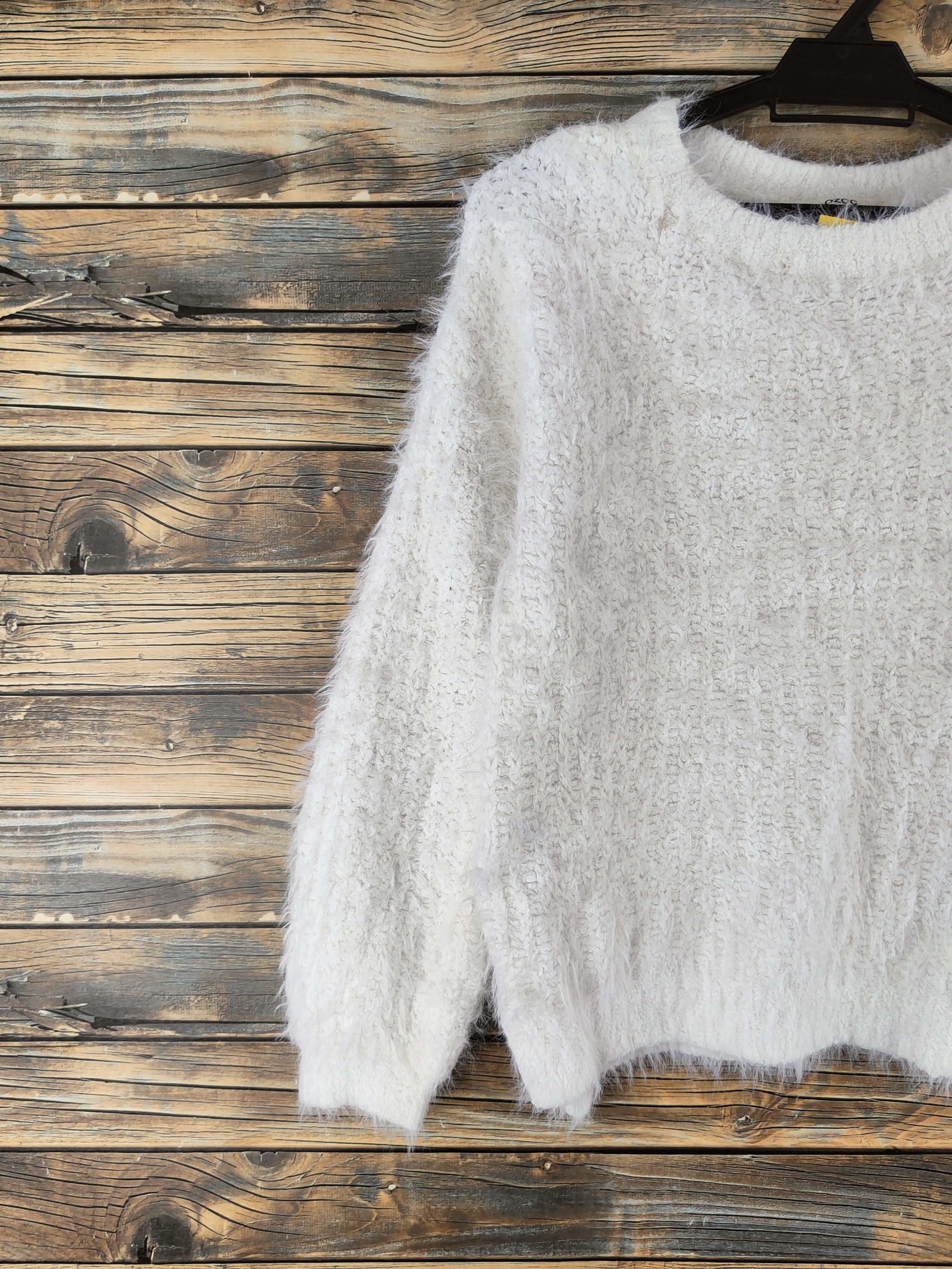 Japanese Brand DL Ozoc White Fur Mohair Knitwear #46-550 Size XS / US 0-2 / IT 36-38 - 3 Thumbnail