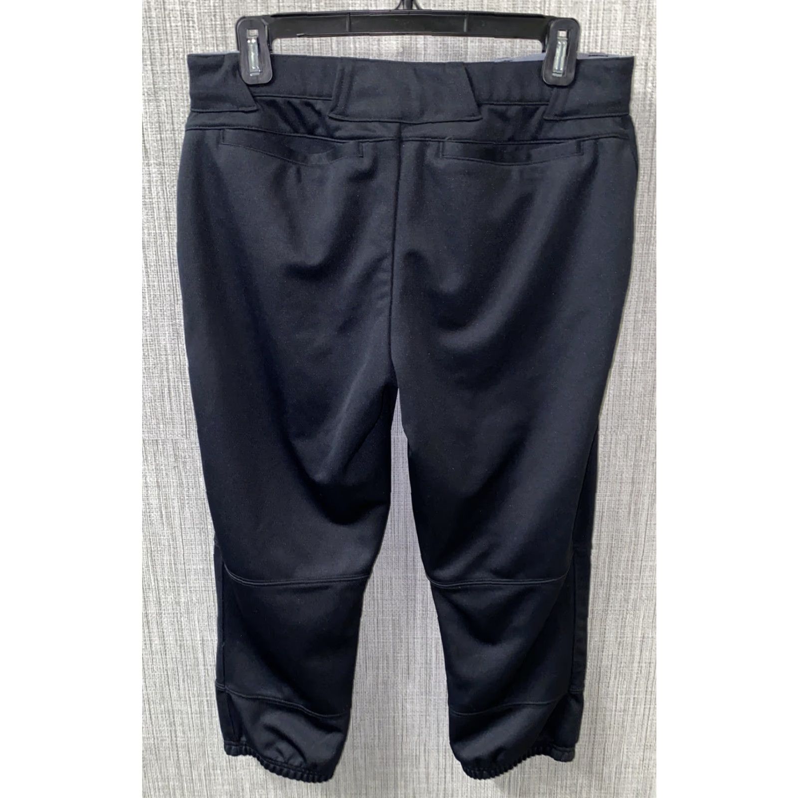 Under Armour Under Armour Womens Black Polyester Golf Capris Size M(Actual 30 X 21) Size ONE SIZE - 4 Thumbnail