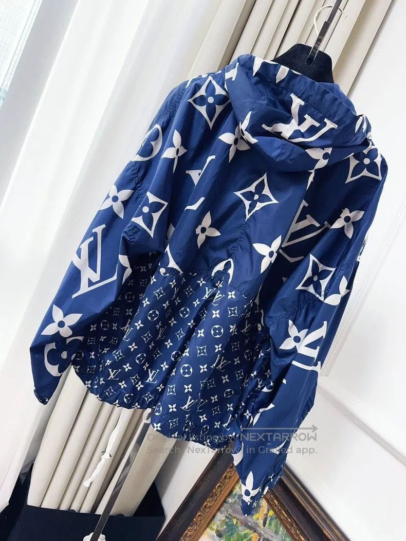 Louis Vuitton Louis Vuitton Blue full print logo Bermuda presbyopic full Size XXS / US 00 / IT 34 - 2 Thumbnail