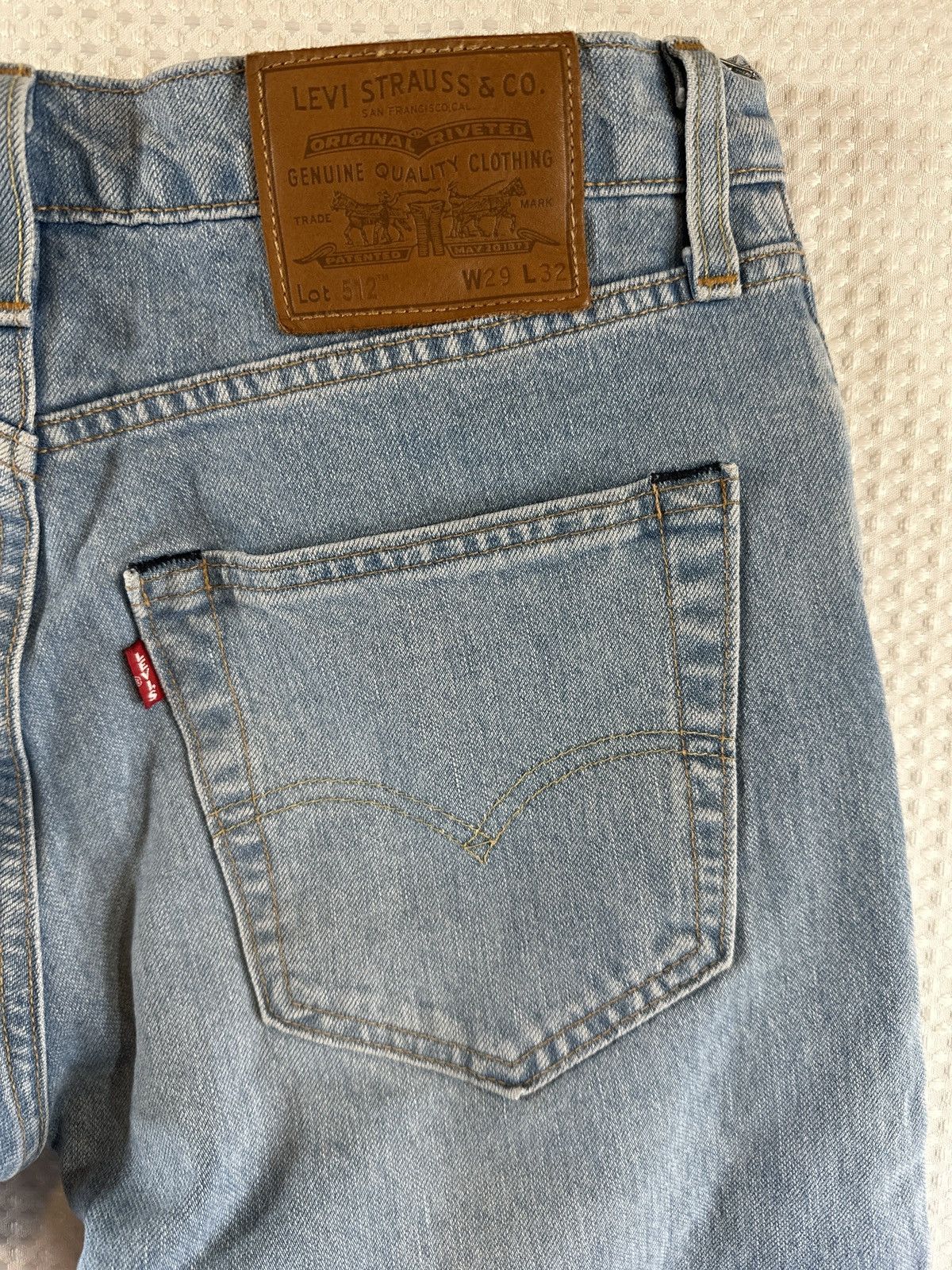 Levi's Levi’s 512™ SLIM TAPER FIT MEN'S JEANS Size US 29 - 11 Thumbnail