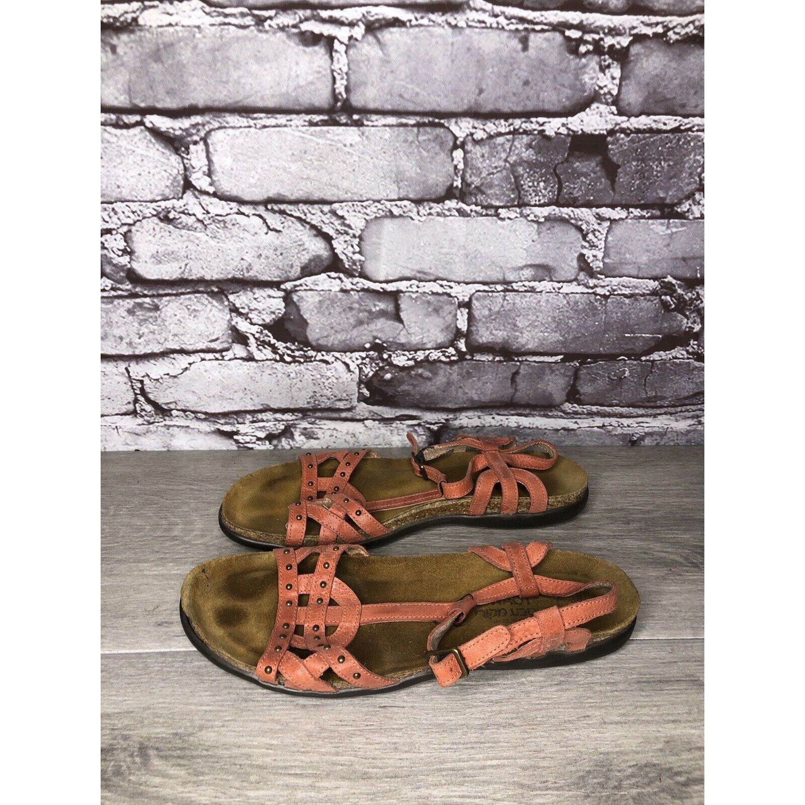 Other Naot Coral Pink Leather Stud Ankle Strap Casual Sandals Wome Size US 7.5 / IT 37.5 - 1 Thumbnail