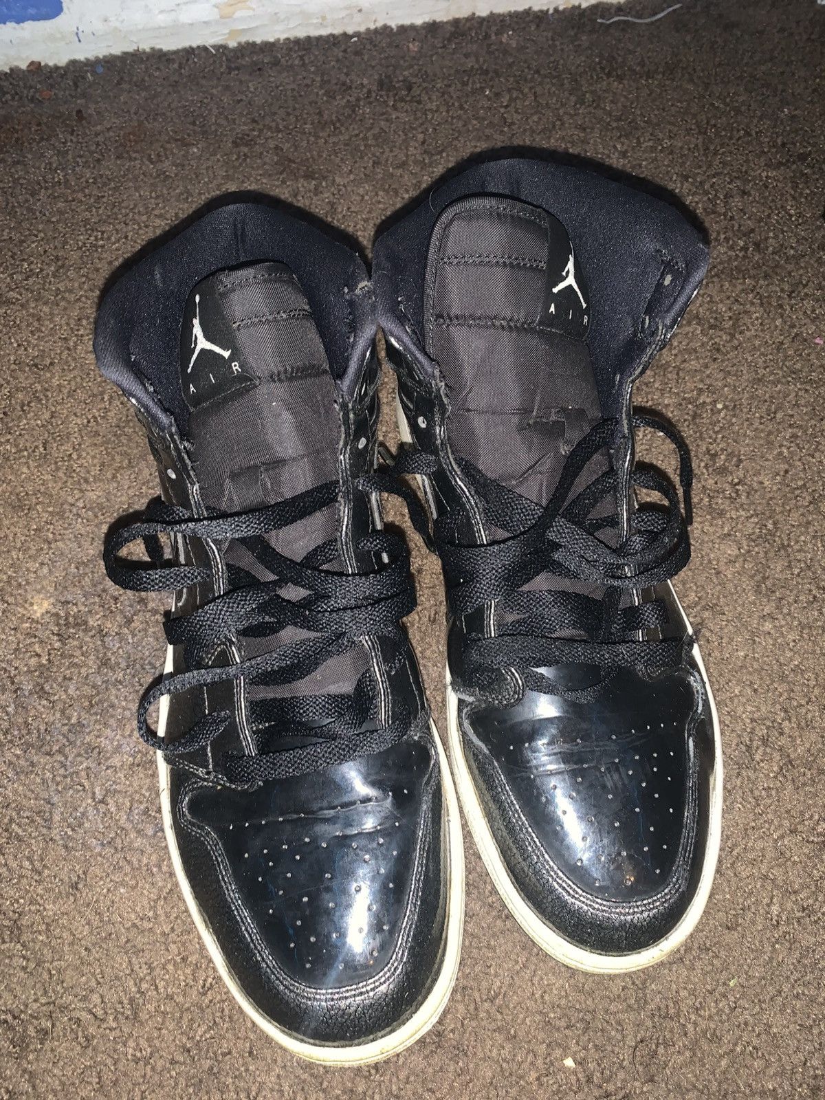 Jordan Brand black patent jordan 1 retro Size US 10.5 / EU 43-44 - 1 Thumbnail