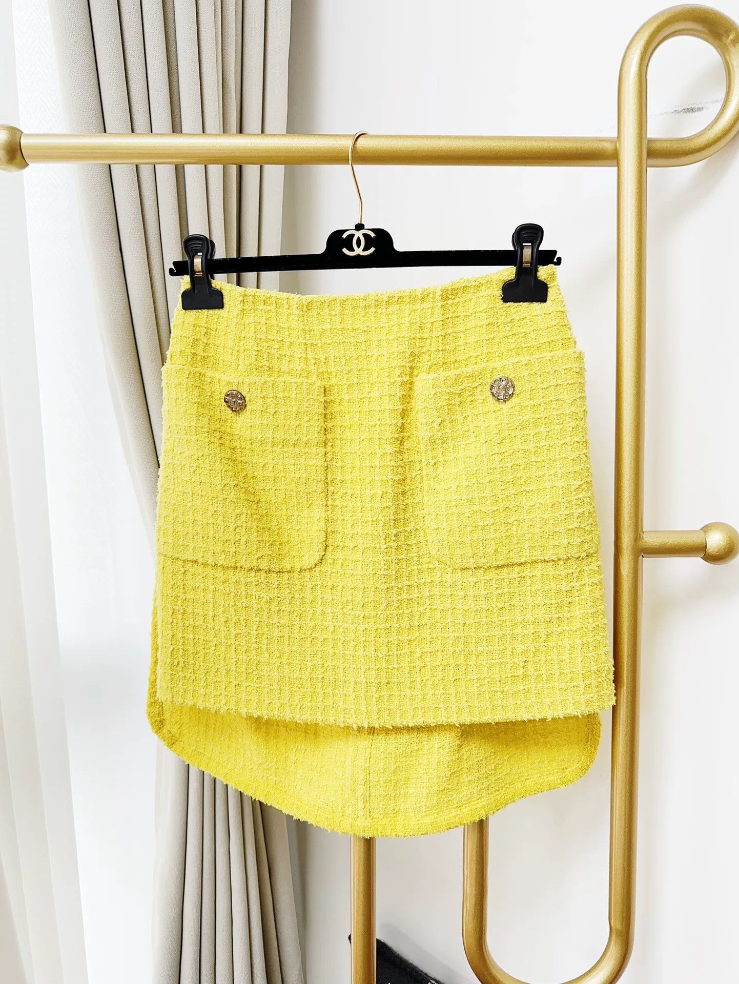 Chanel Chanel 22S Yellow Woven Mini Skirt Size US 36 / EU 52 - 1 Thumbnail