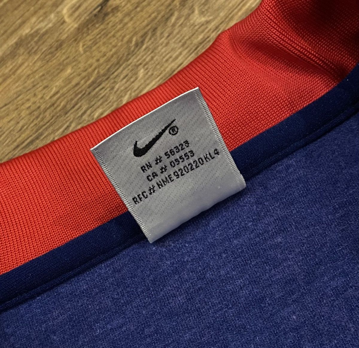 Nike Nike Big Logo Sweatshirt x Vintage x Streetwear Size US XL / EU 56 / 4 - 7 Thumbnail
