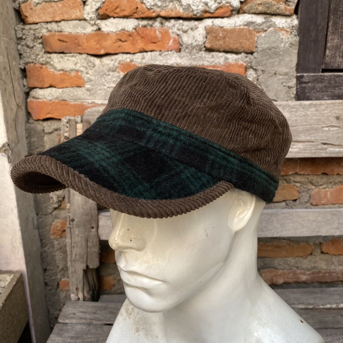 Japanese Brand BROWN & PLAID CORDUROY MIX WOOL COMANDO PATROL CAP Size ONE SIZE - 1 Thumbnail