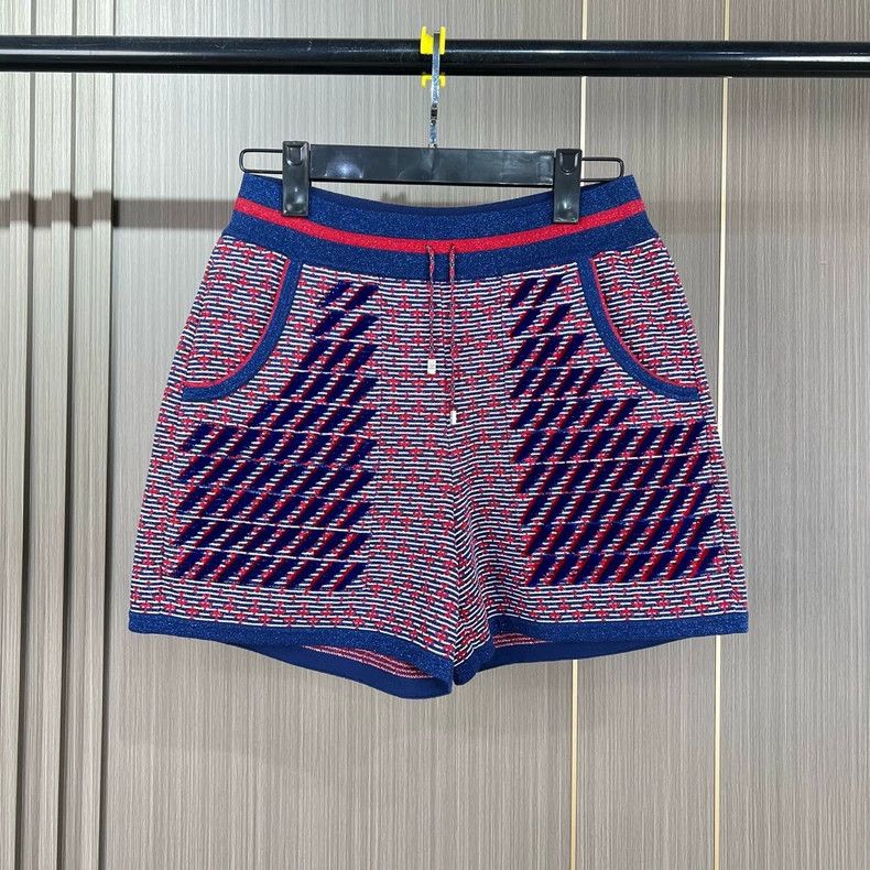 Chanel Chanel Airplane knitted shorts Size 42" / US 20 - 1 Thumbnail