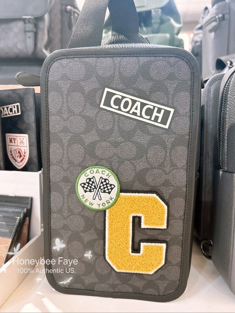 Coach MEN'S Sullivan Pack In Signature Canvas With Patches CY820 Size ONE SIZE - 1 Thumbnail