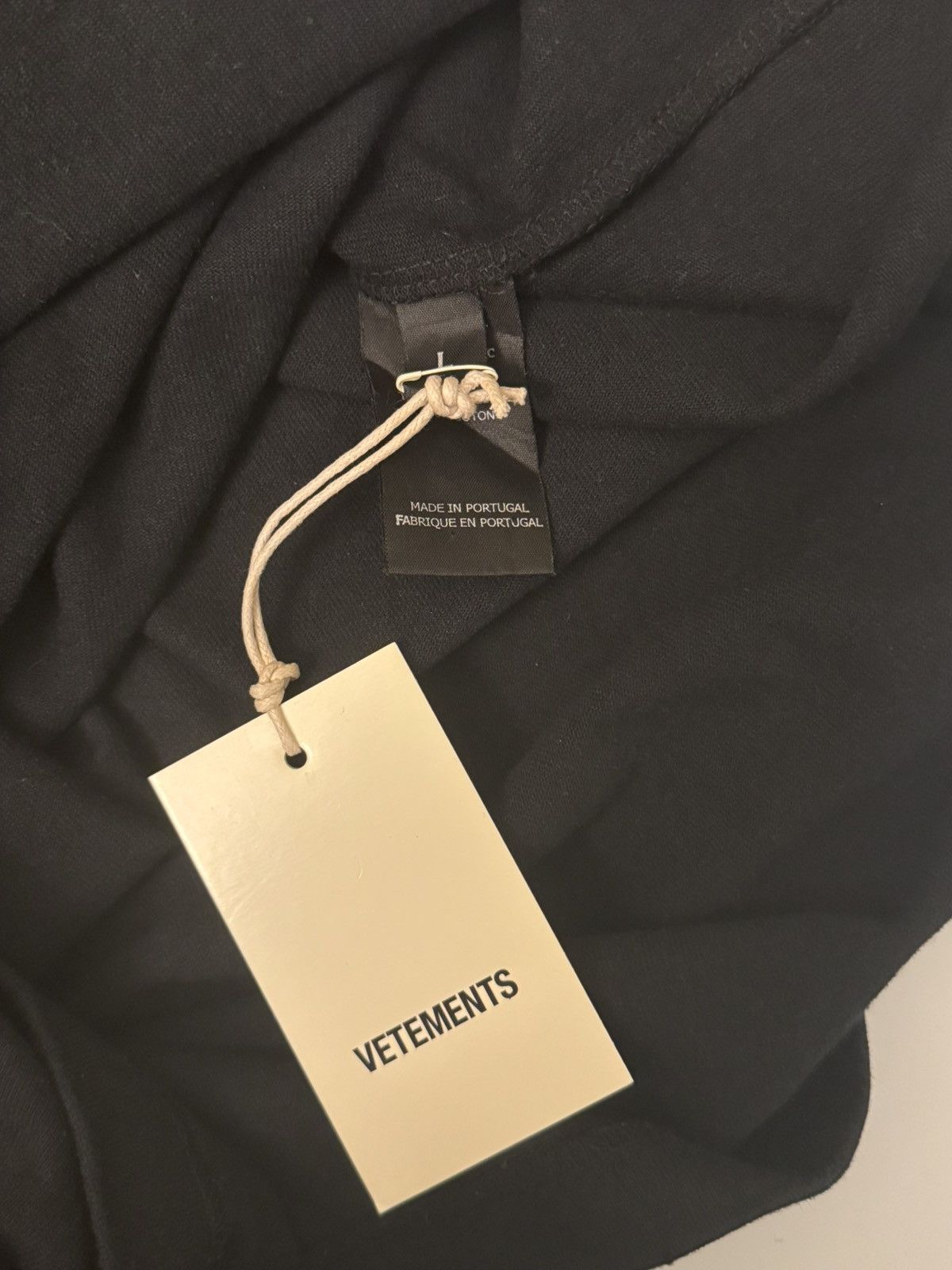 Vetements Vetements Hocus Pocus Tshirt Size US L / EU 52-54 / 3 - 6 Thumbnail