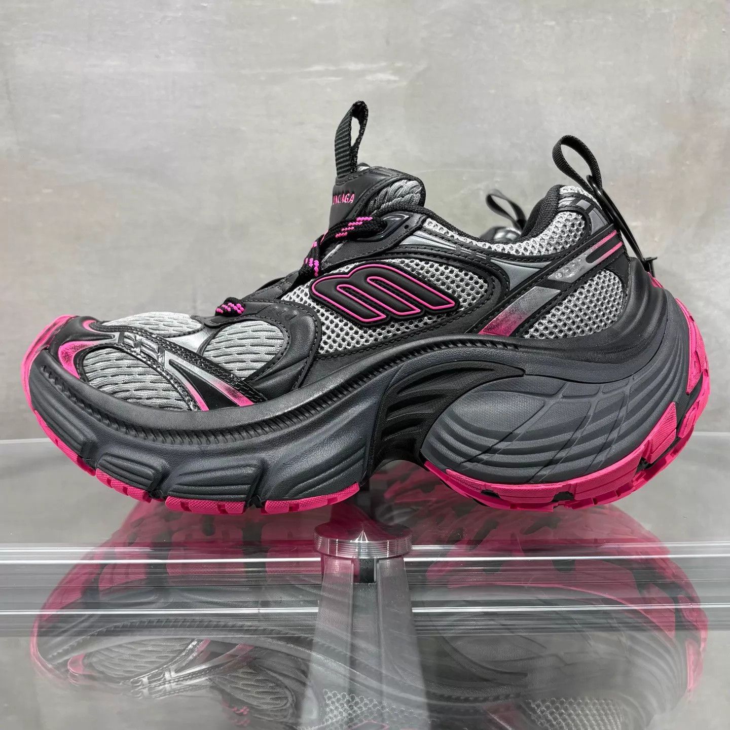 Balenciaga Balenciaga 10XL Black & Pink Dad Sneakers 35 Size US 5 / IT 35 - 3 Thumbnail
