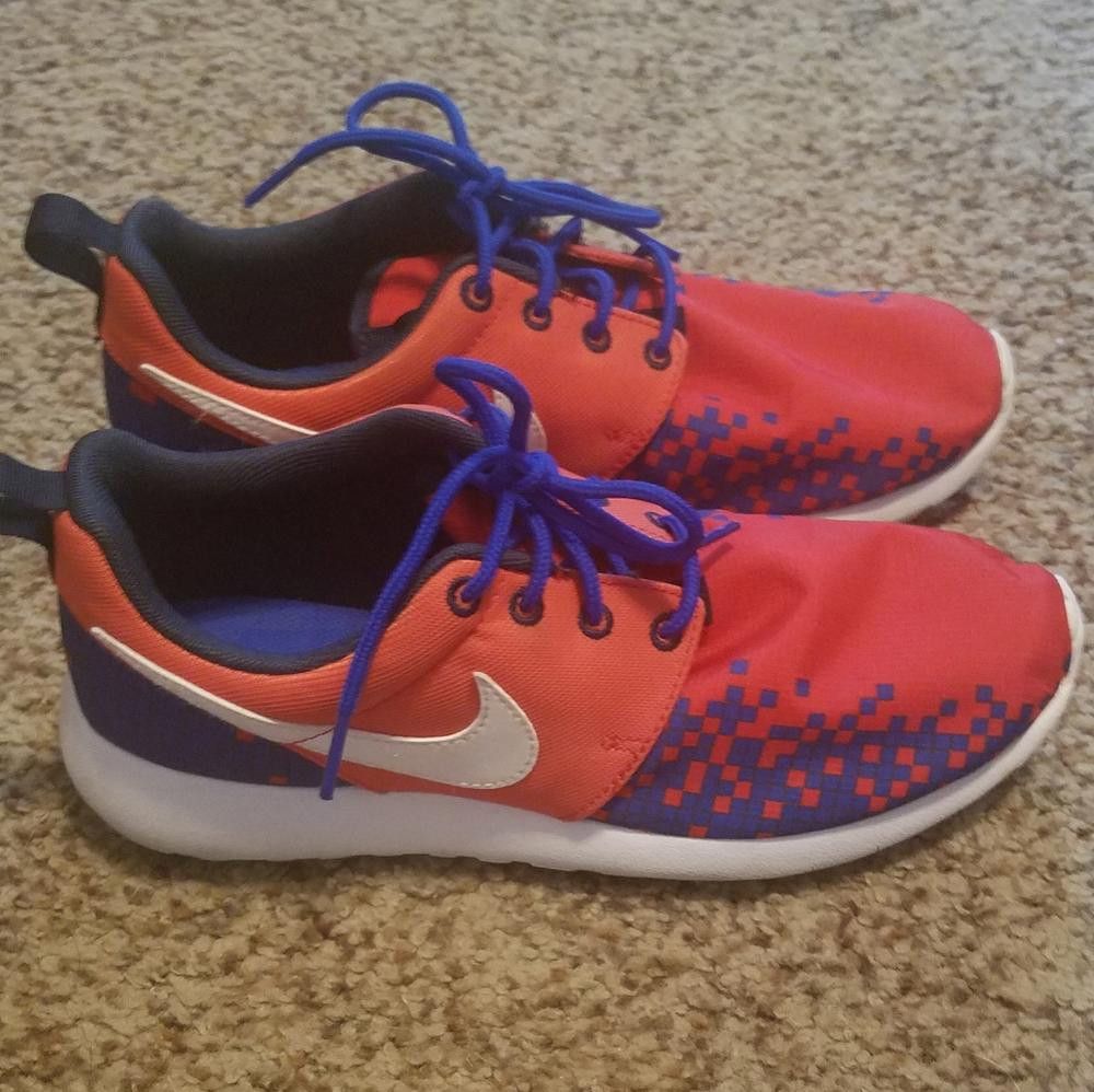Nike Nike Tennis Shoes Size 6 Youth Size US 6 / EU 39 - 3 Thumbnail