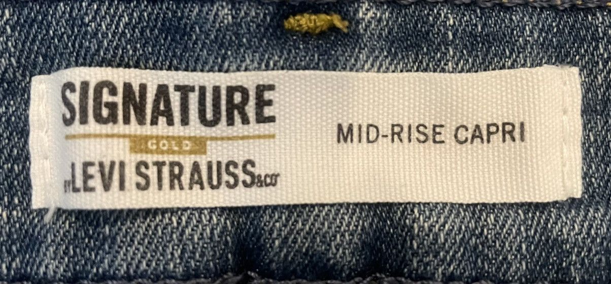 Levi's Signature by Levi’s Mid-Rise Capri Jeans-Size 6/28 Size 28" / US 6 / IT 42 - 4 Thumbnail